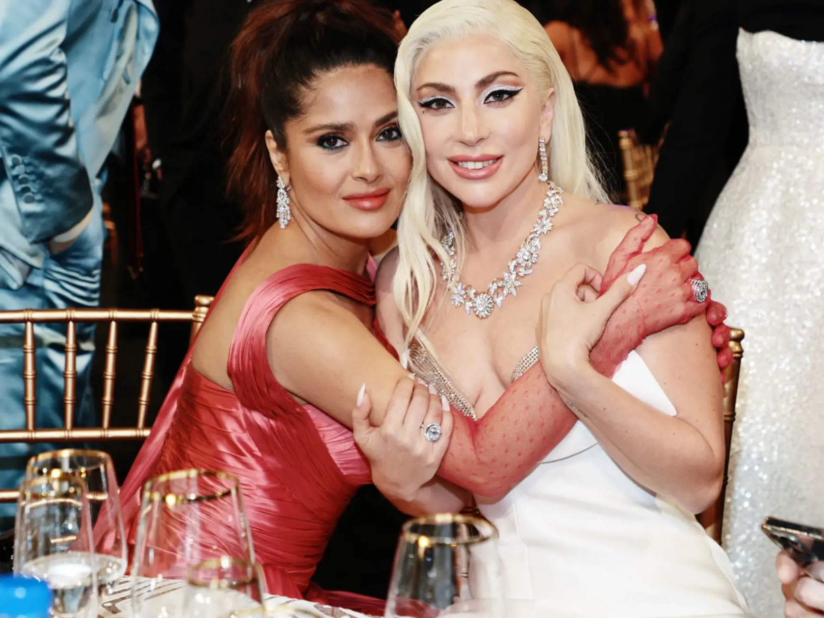 Herečka Salma Hayek a speváčka Lady Gaga