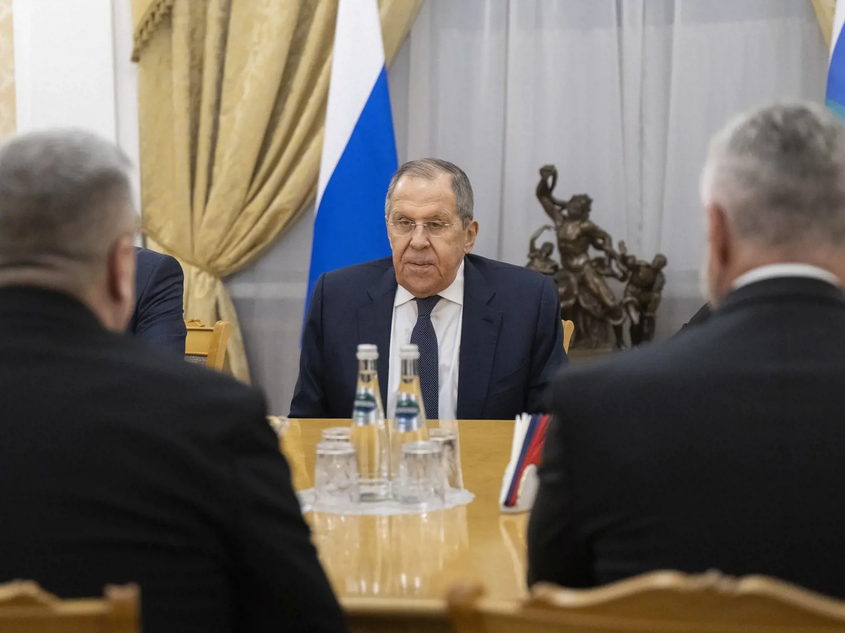 Andrej Danko a Tibor Gašpar počas stretnutia so Sergejom Lavrovom.