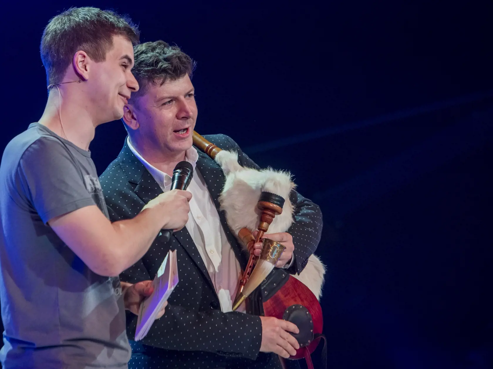 Na snimke Andrej Bican pocas generalky finale folklornej show RTVS s nazvom Zem spieva.