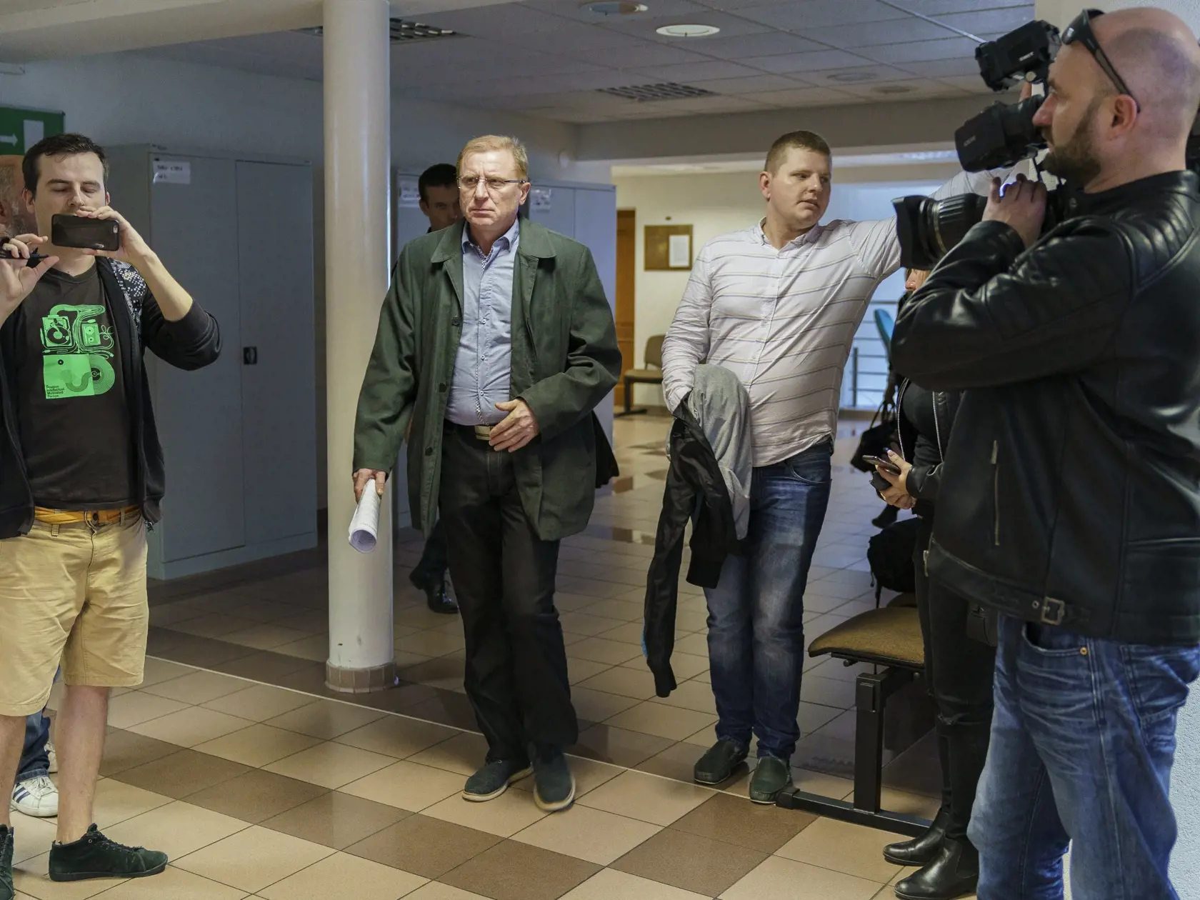 Na Okresnom súde Bratislava V pokračovalo hlavné pojednávanie s obžalovaným Zoltánom Andruskóm. Na pojednávanie sa obžalovaný opätovne nedostavil.