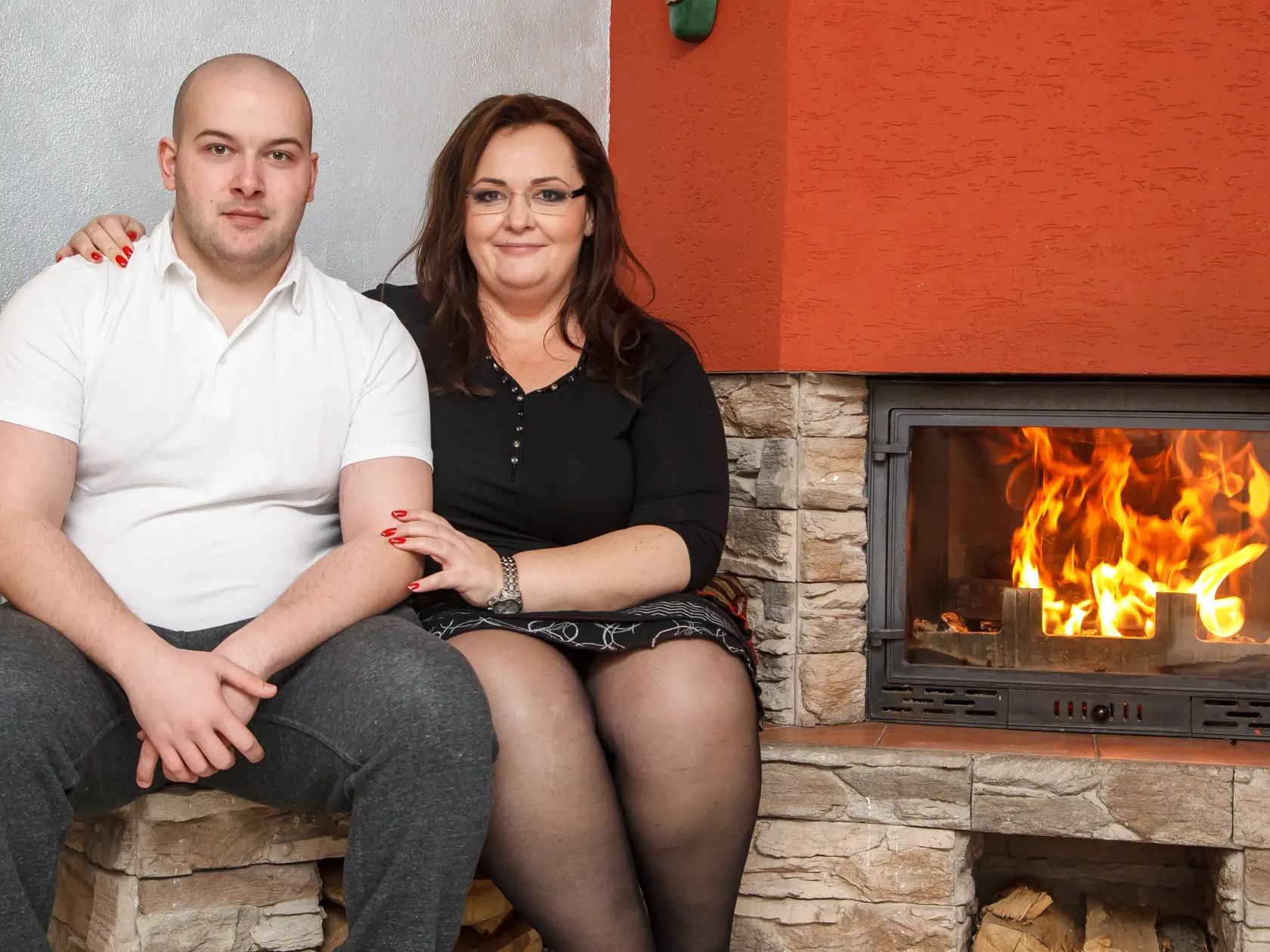 Renáta Názlerová vo svojom dome v Kráľovej pri Senci so synom