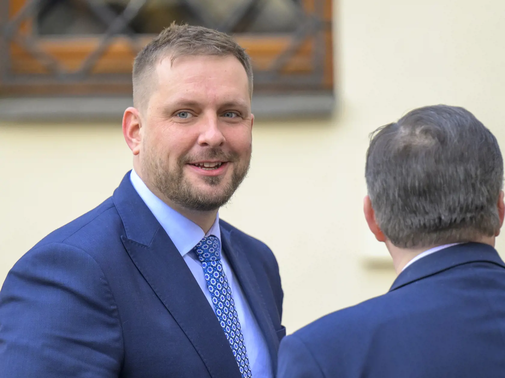 Na snímke minister zdravotníctva SR Kamil Šaško  (Hlas-SD) pred výjazdovým rokovaním vlády Slovenskej republiky v Červenom Kláštore 29. januára 2025. FOTO TASR - Veronika Mihaliková

