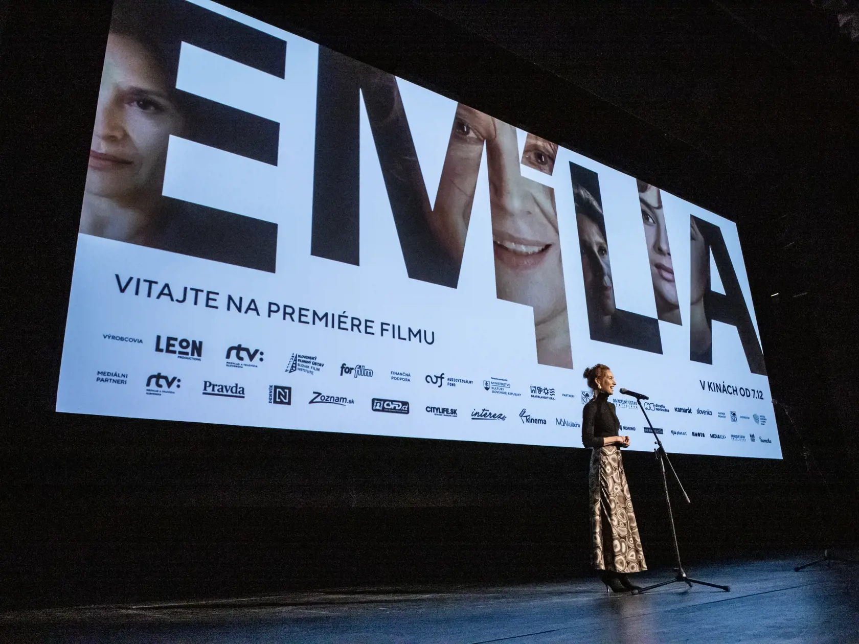 Slávnostná premiéra celovečerného filmu Emília. Pozvanie prijala aj Táňa Pauhofová.