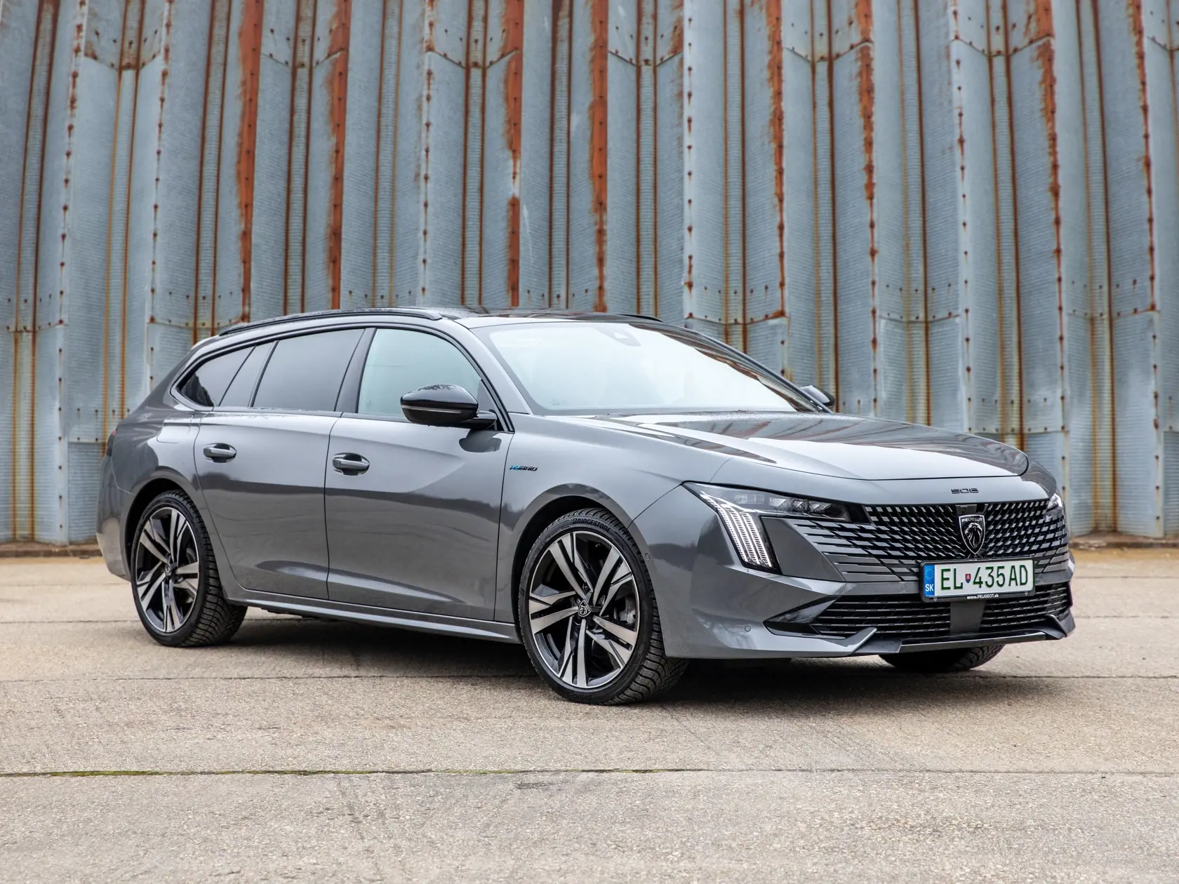 Na snímke francúzske kombi Peugeot 508SW