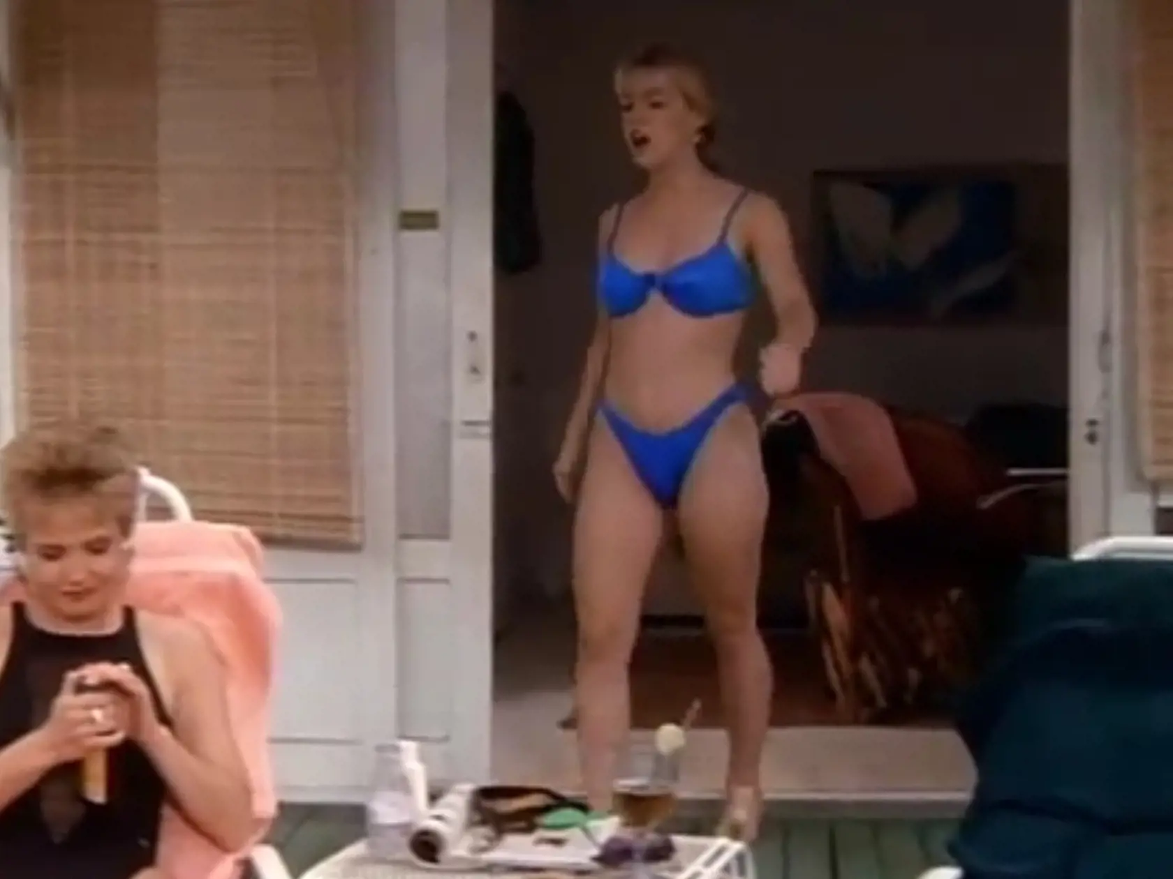 1993 Jenny hrala postavu  Kelly Taylor v seriáli  Beverly Hills 90210.