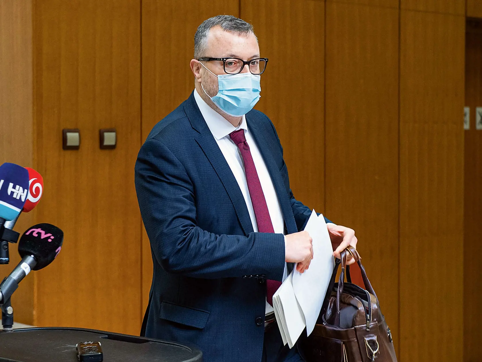 Rezort práce pod vedením Milana Krajniaka z hnutia Sme rodina zvažuje, či európska legislatíva umožní dať hriešnikom novú šancu.