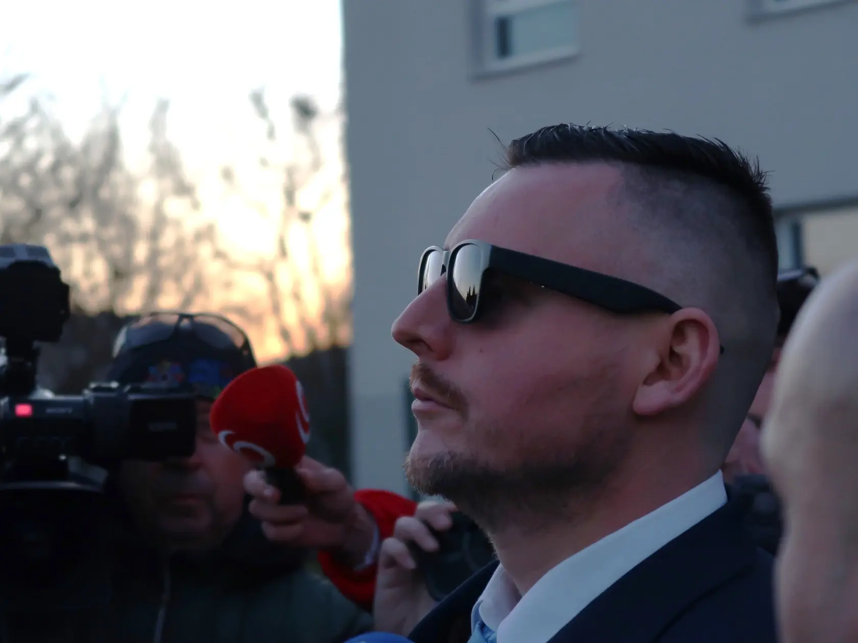 Daniel Bombic obvinený z extrémizmu bol prepustený na slobodu.