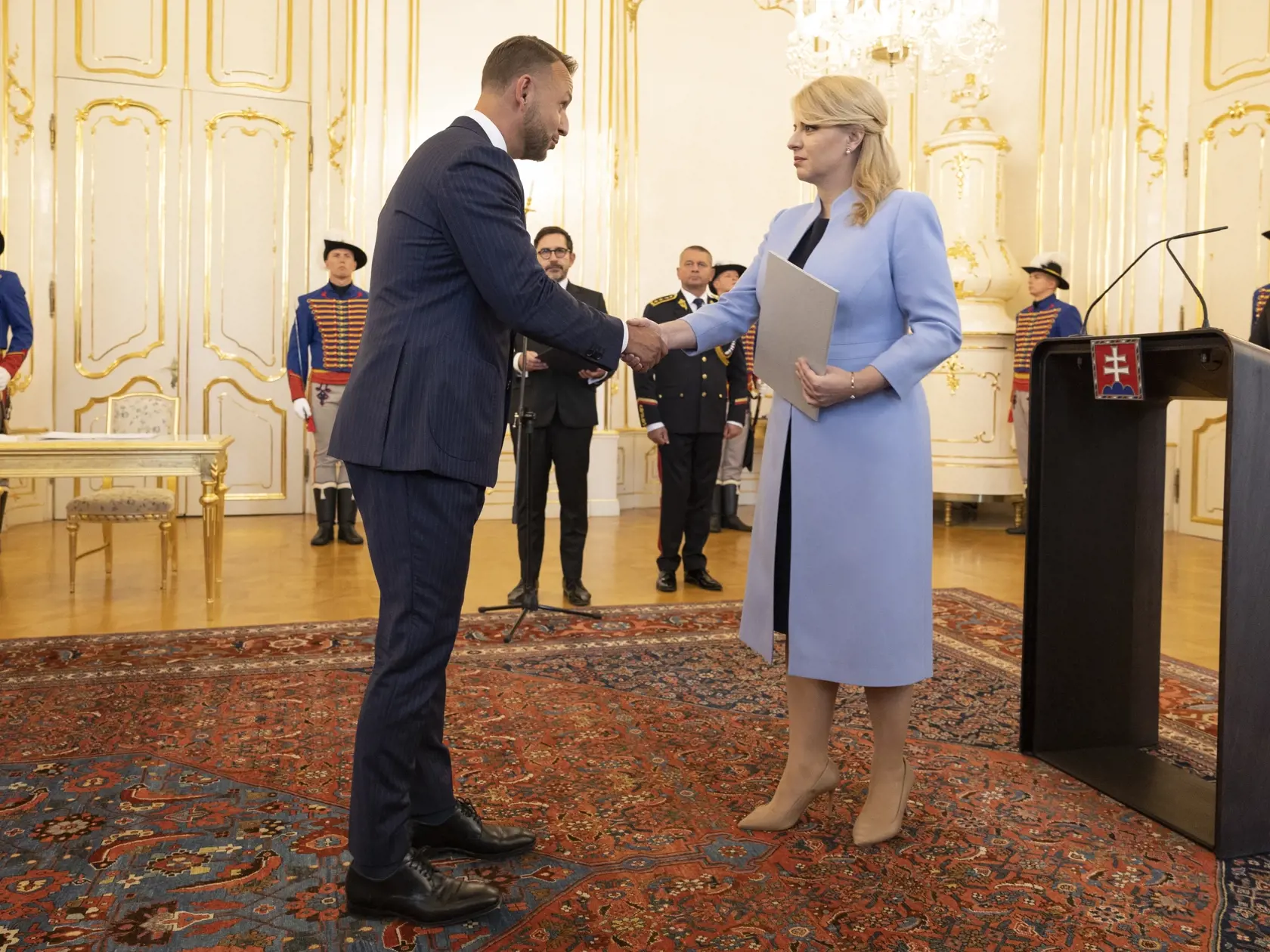 Prezidentka Slovenskej republiky Zuzana Čaputová vymenovala do funkcie nových členov vlády. Na snímke je Matúš Šutaj Eštok, minister vnútra Slovenskej republiky.