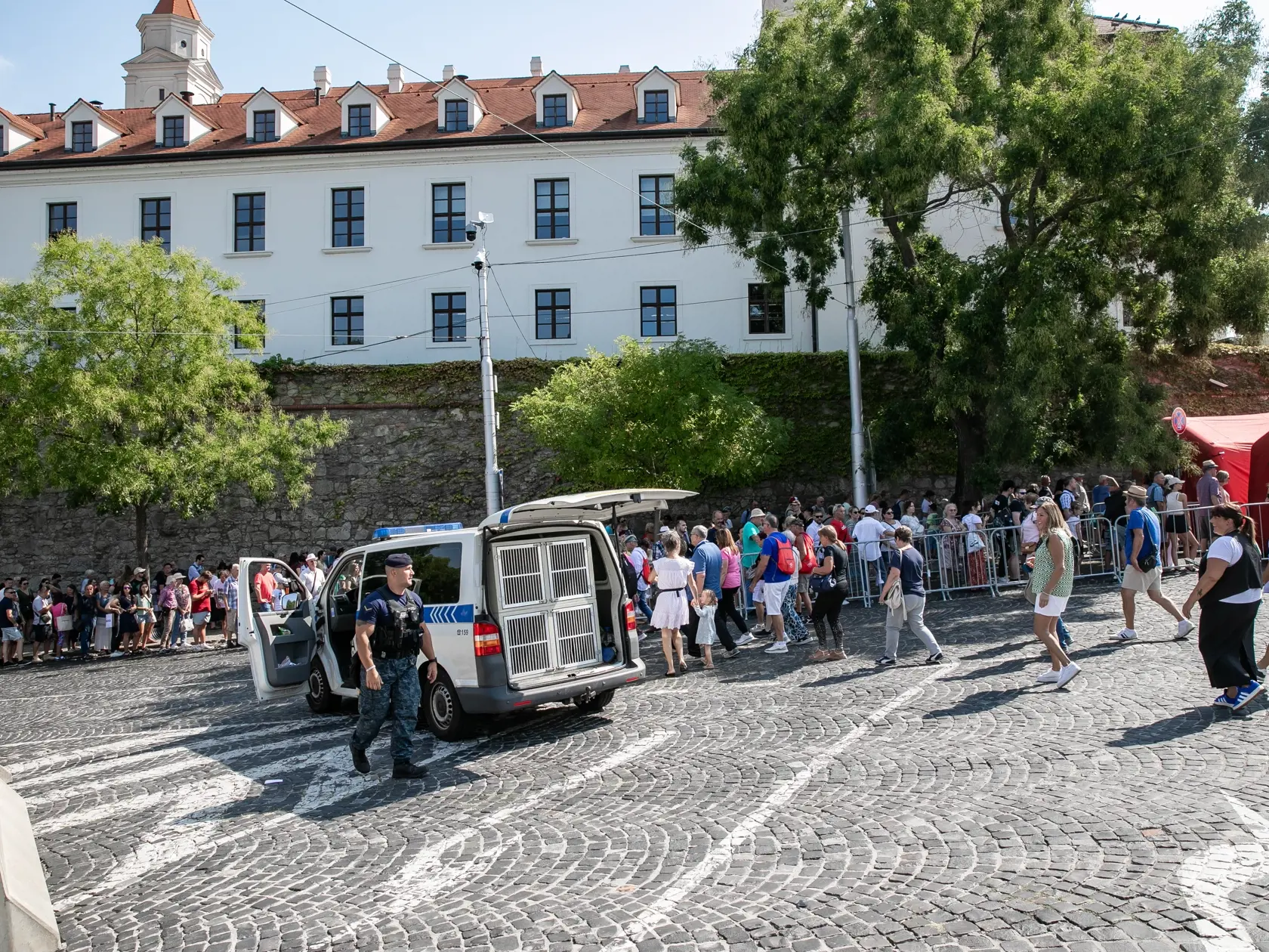Deň otvorených dverí Národnej rady Slovenskej republiky pri príležitosti 30. plenárneho zhromaždenia.
