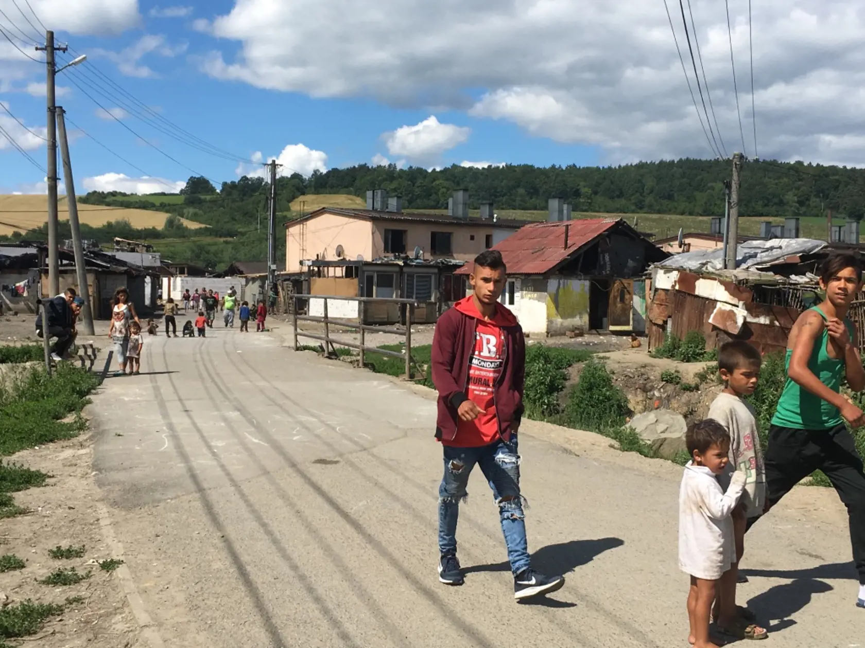 Rómska osada v obci Svinia (okres Prešov) bola dlhé obdobie pôsobiskom vedca Davida Scheffela (63) z Kanady. Uskutočňoval tu antropologický výskum. 