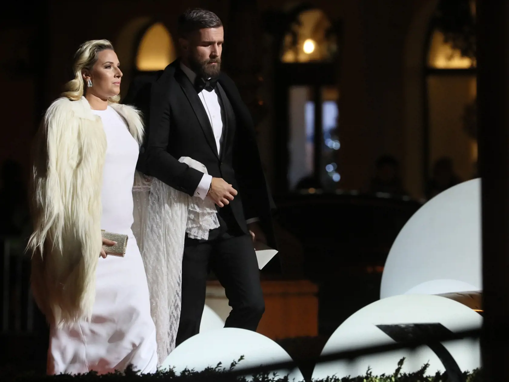 Ples v opere 2020. Dominika Cibulková s manželom Michalom.