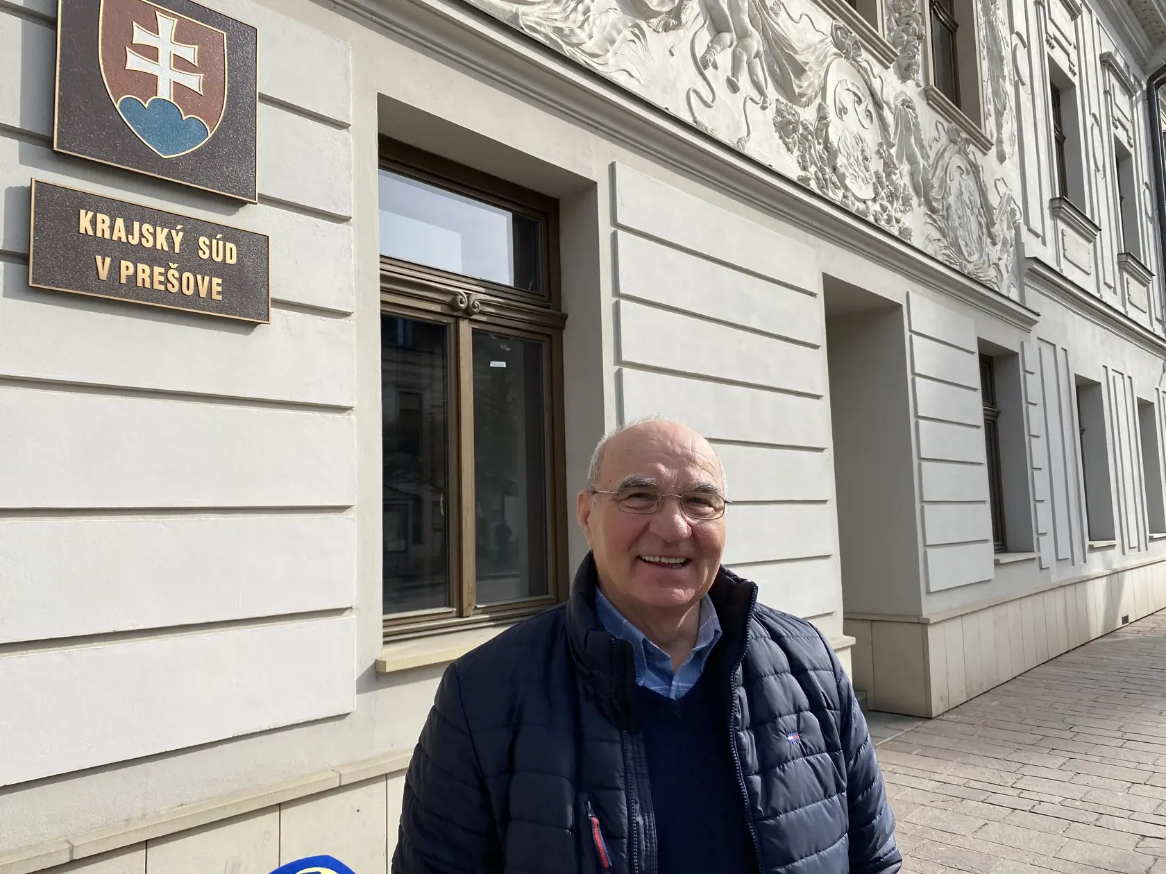Bývalý poslanec Vyšného Mirošova Ján Hoško. S rozsudkom spokojný nie je. Podľa neho súdy dlho rozhodovali a orgány činné v trestnom konaní umožnili starostovi obce ďalej páchať ekonomickú trestnú činnosť.