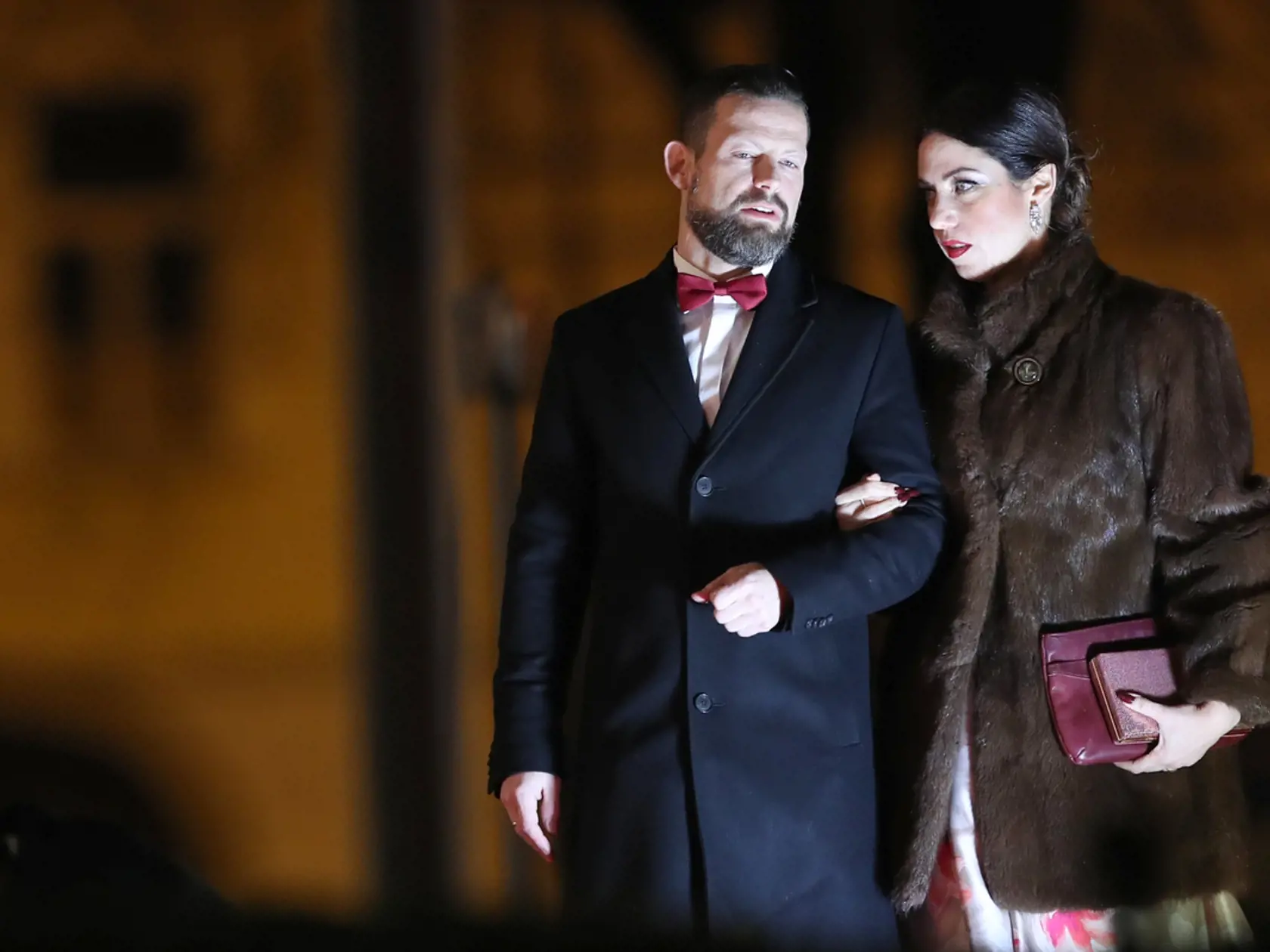 Príchody po červenom koberci na Ples v opere 2020.