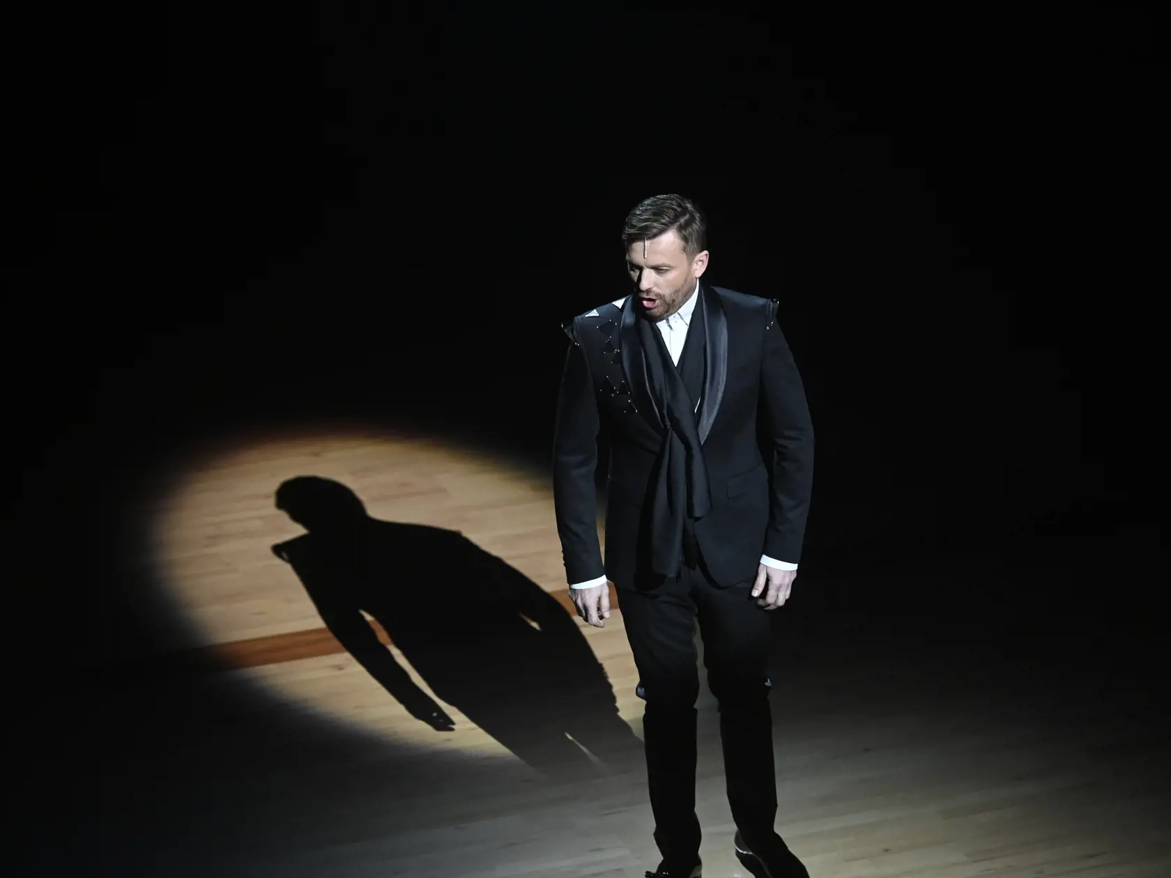 Zábery z úvodného ceremoniálu.