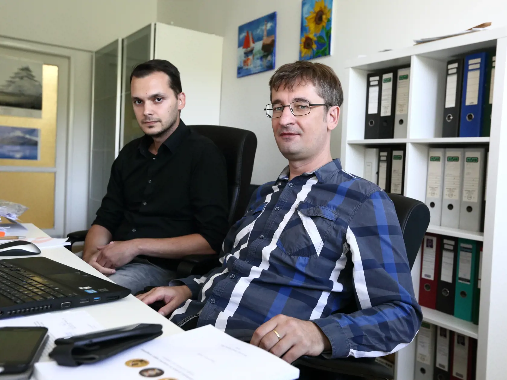 Tomáš Bertók a Ján Tkáč (zľava) už majú dva patenty na testy.