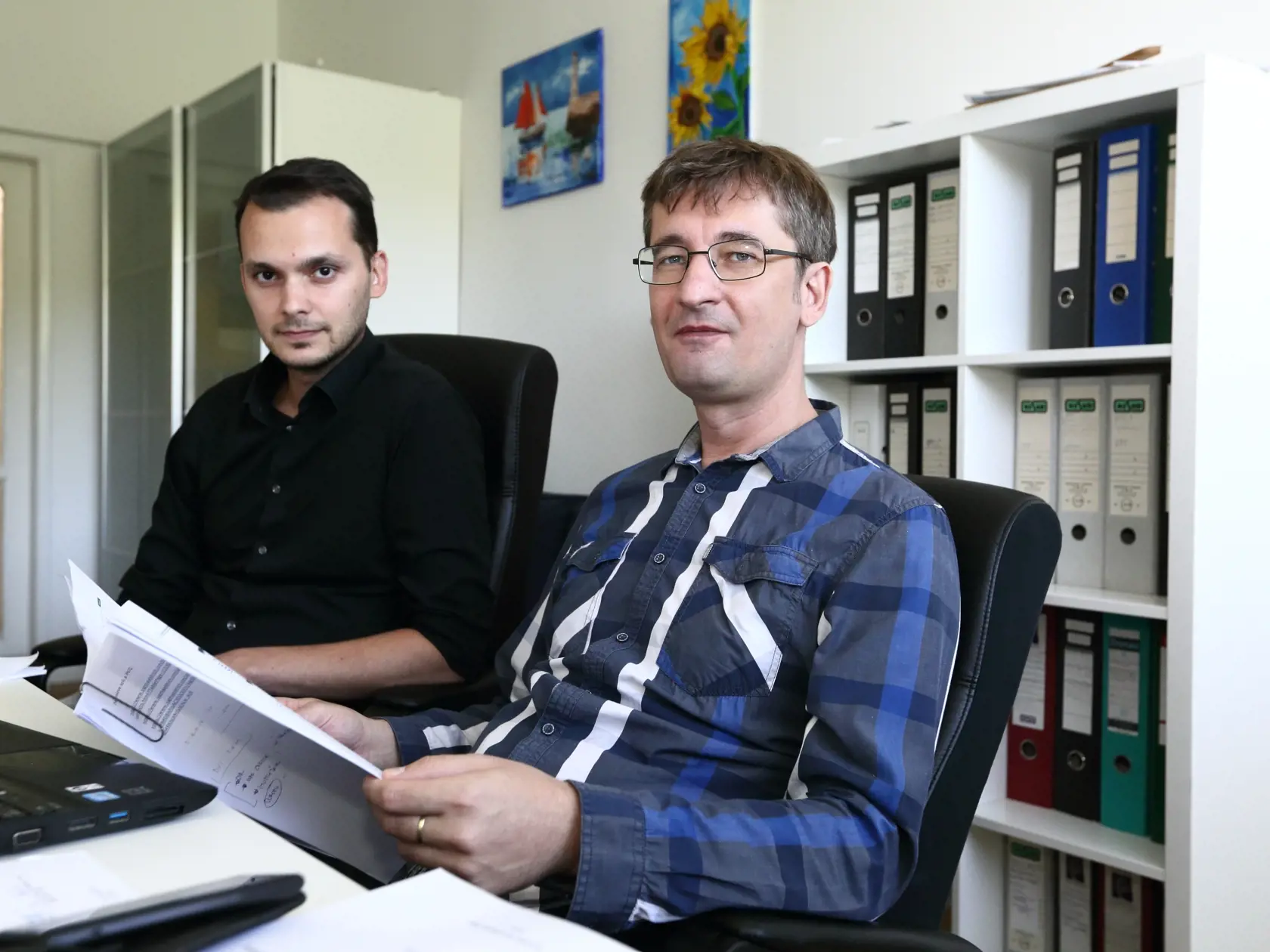 Tomáš Bertók a Ján Tkáč (zľava) už majú dva patenty na testy.