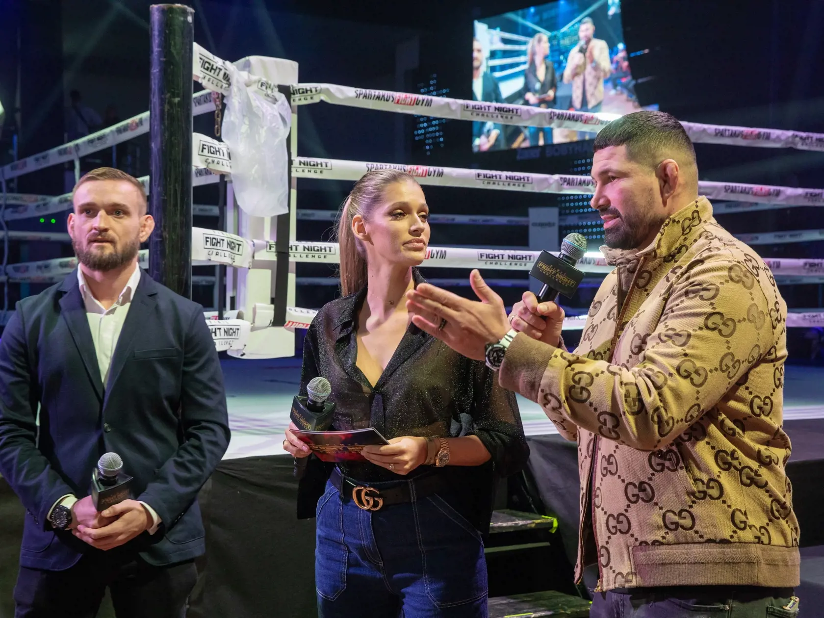 Na fotke je bojovník zmiešaných bojových umení (MMA) Attila Végh.