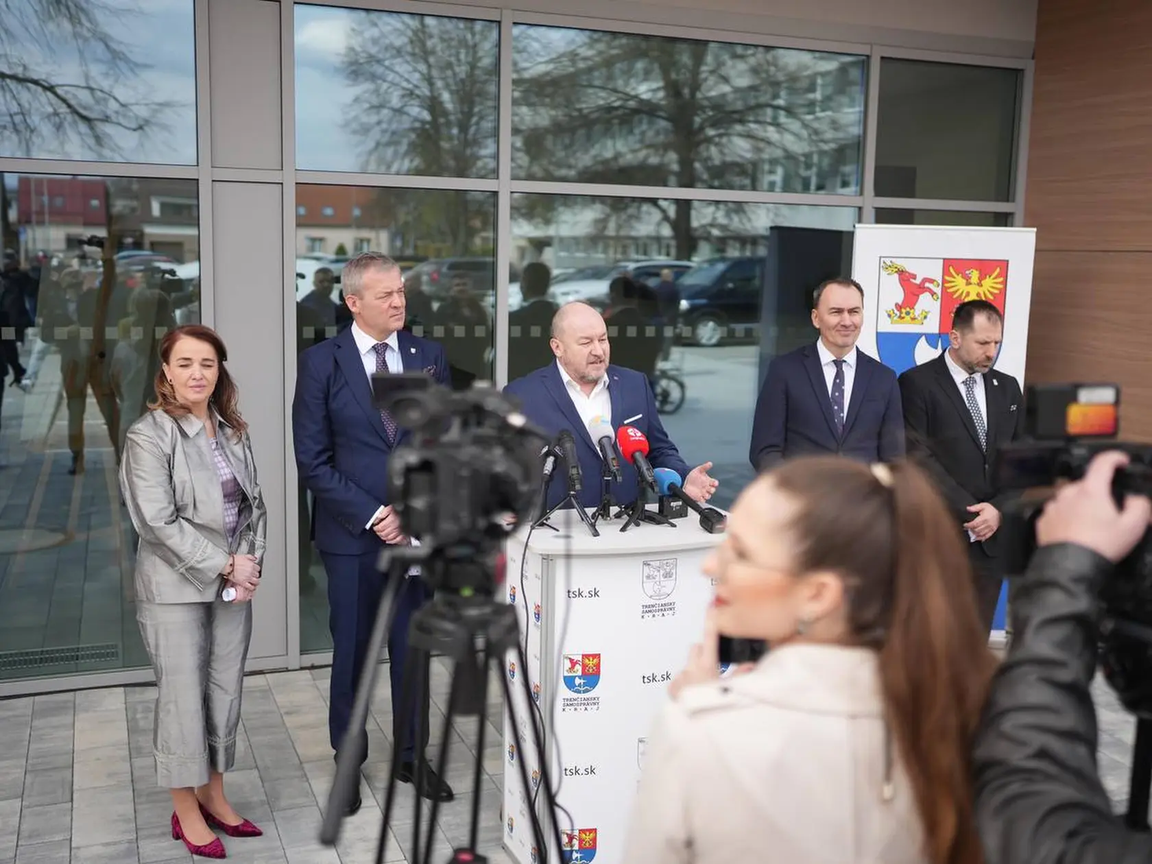 Minister športu otvoril 6. apríla 2025 Regionálnu hokejovú akadémiu v Trenčíne. Podujatia sa zúčastnili zástupcovia regiónu na čele so županom Trenčianskeho samosprávného kraja Jaroslavom Baškom (Smer)  a prišla aj bývalá hviezda NHL Miroslav Šatan a samozrejme i aktívni športovci.