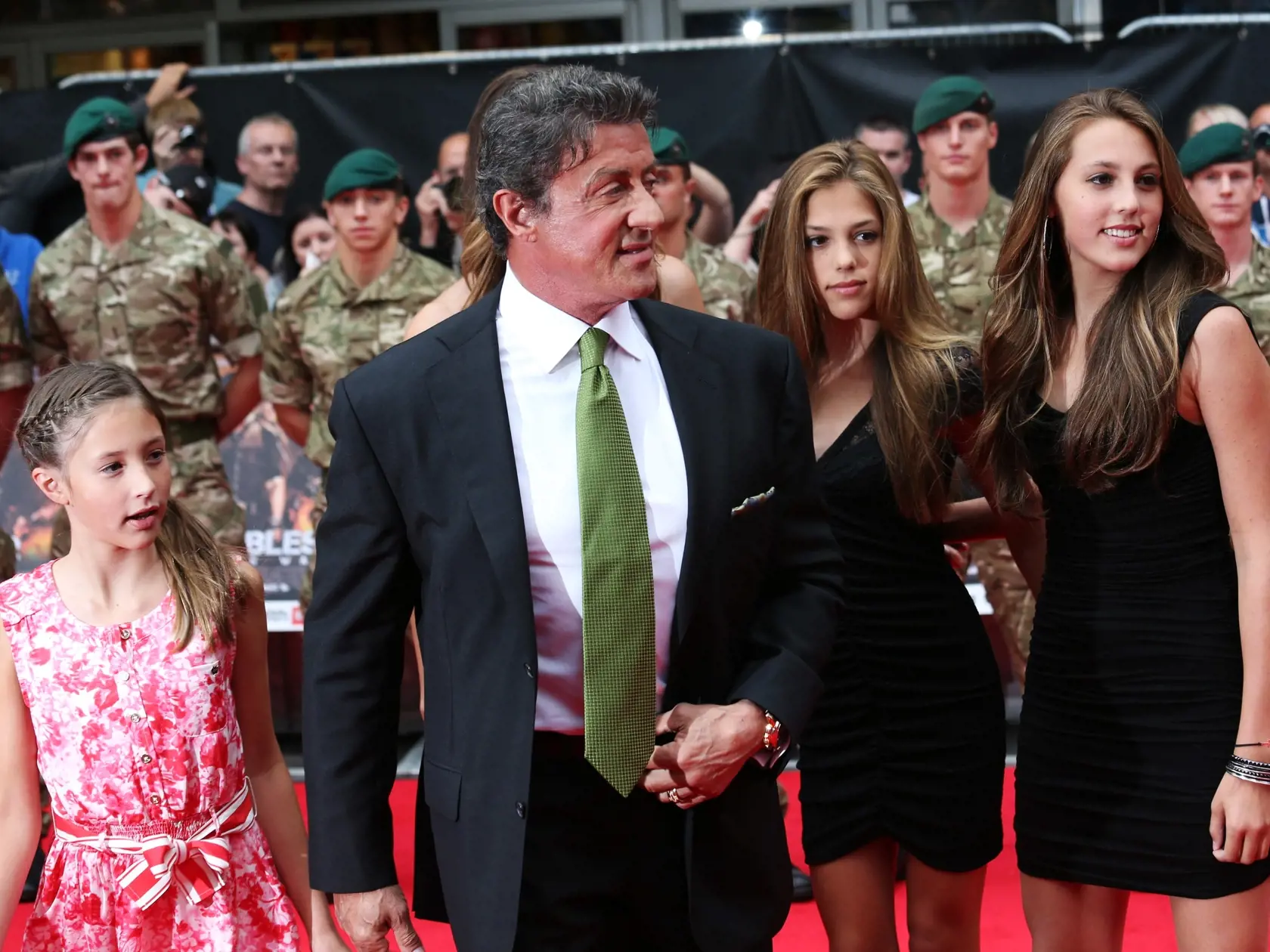 Sylvester Stallone so svojimi dcérami. 