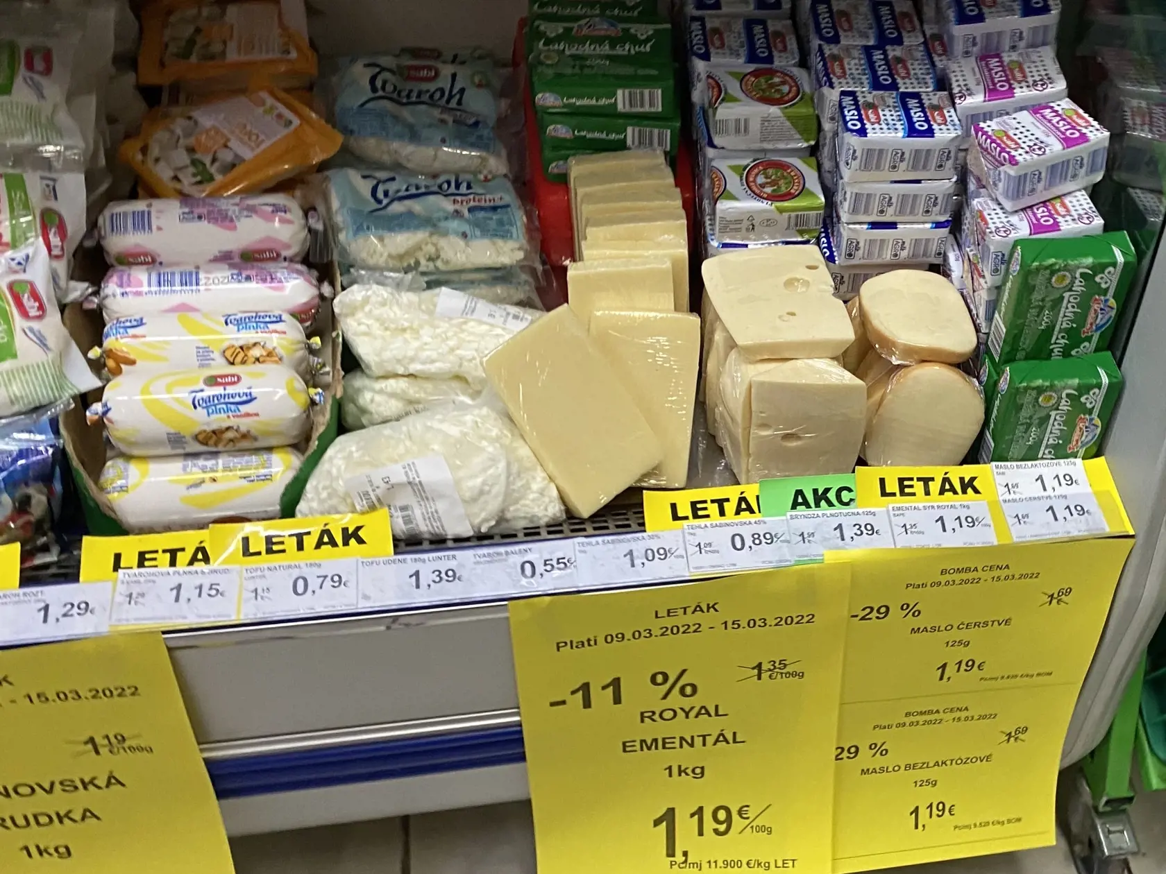 Mlieko a mliečne výrobky sú čoraz drahšie.