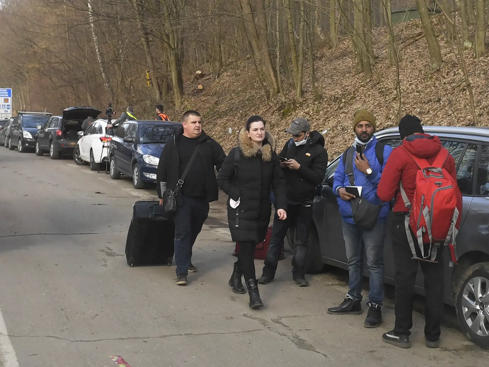 Na snímke vojnoví utečenci z Ukrajiny prichádzajú do obce Ubľa, 27. februára 2022. FOTO TASR – František Iván