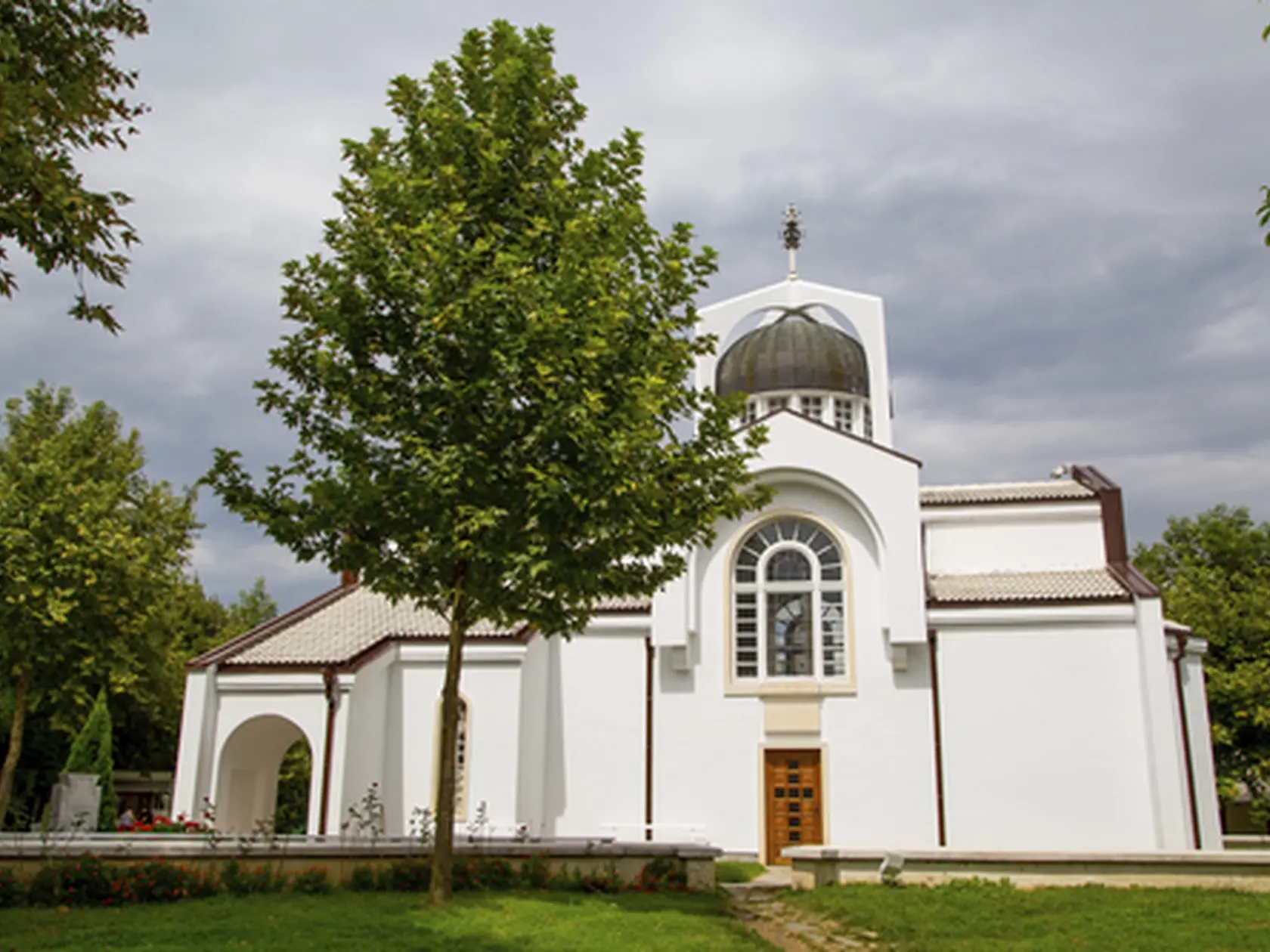 Rupite je obec, ktorá zahŕňa malú horskú chránenú oblasť v juhovýchodnej časti Blagoevgradskej provincie v Bulharsku. Je známa najmä ako miesto, kde žila a bola pochovaná jasnovidka Baba Vanga.