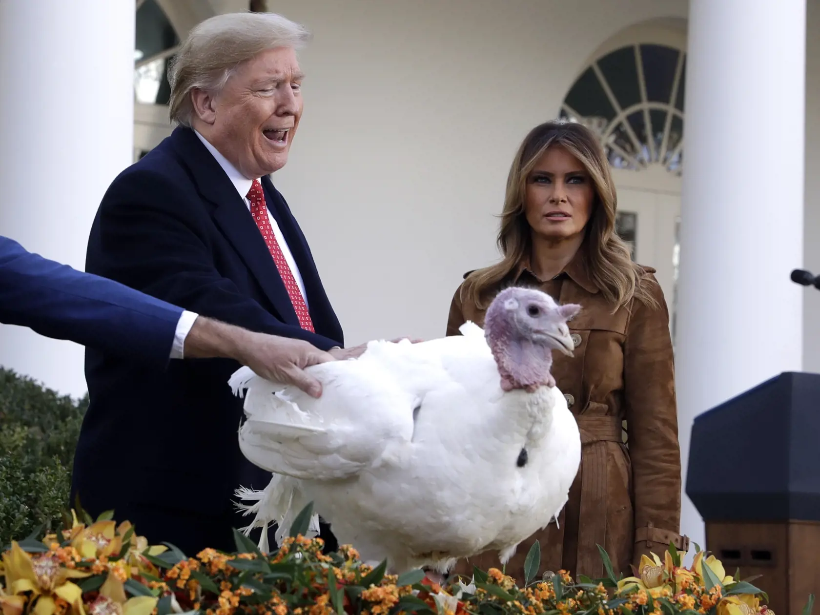 Ako prvá dáma vykonávala Melania Trump ako-tak svoju funkciu, no v prezidentskej kampani ju vídať  nebolo.