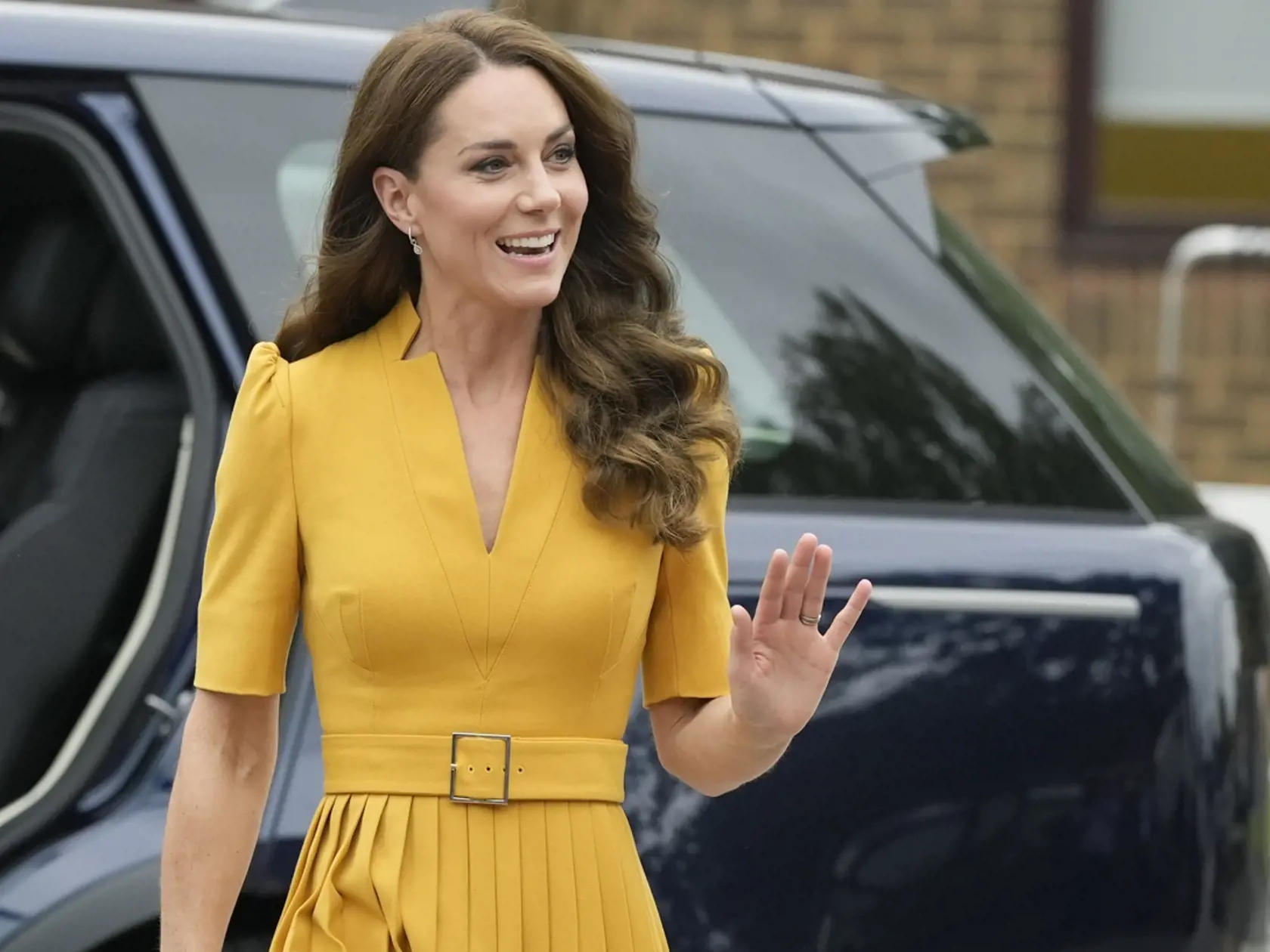 Catherine, princezná z Walesu absolvuje turné po svojej krajine po boku manžela.