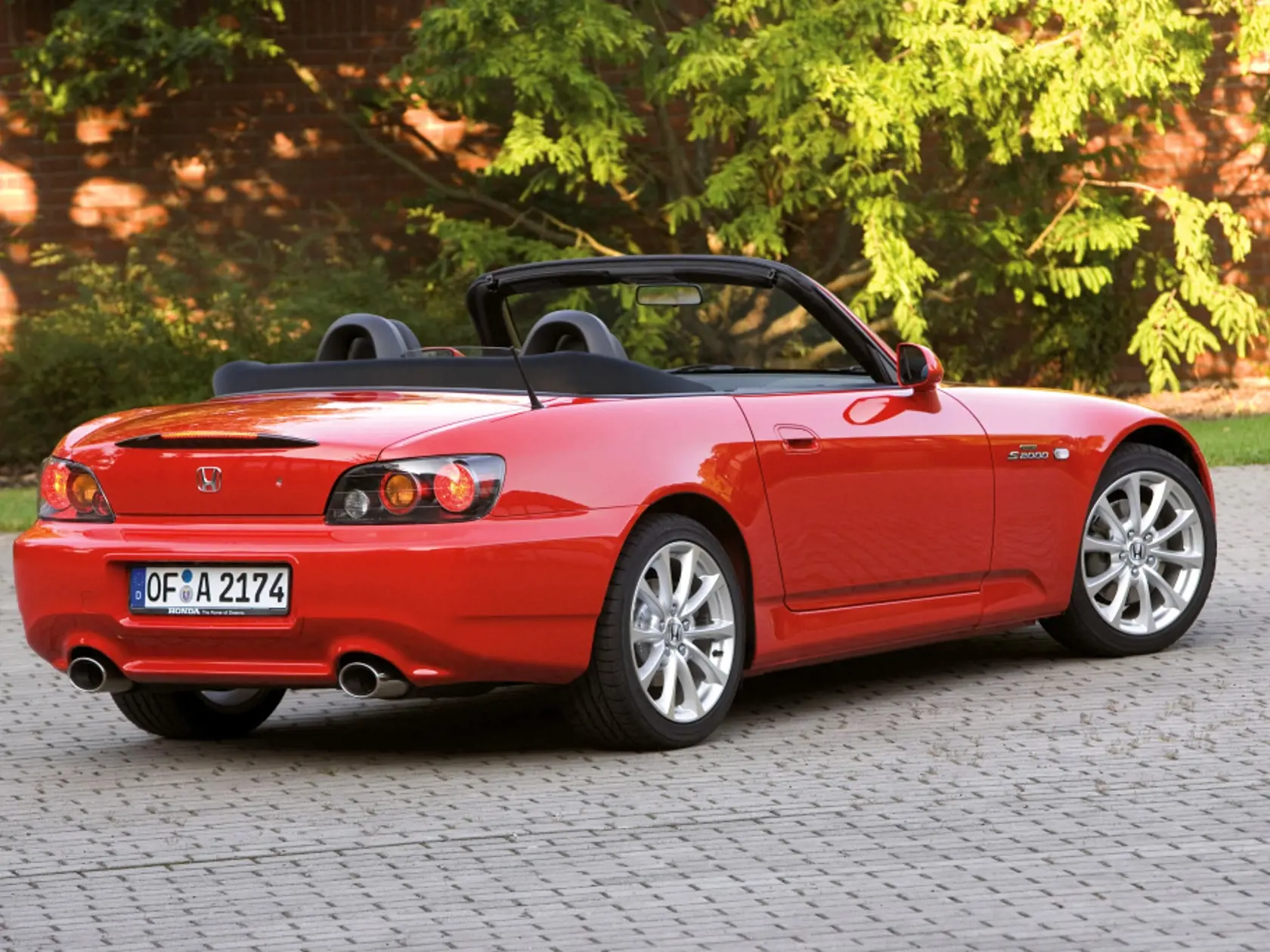 Honda S2000 (AP2)