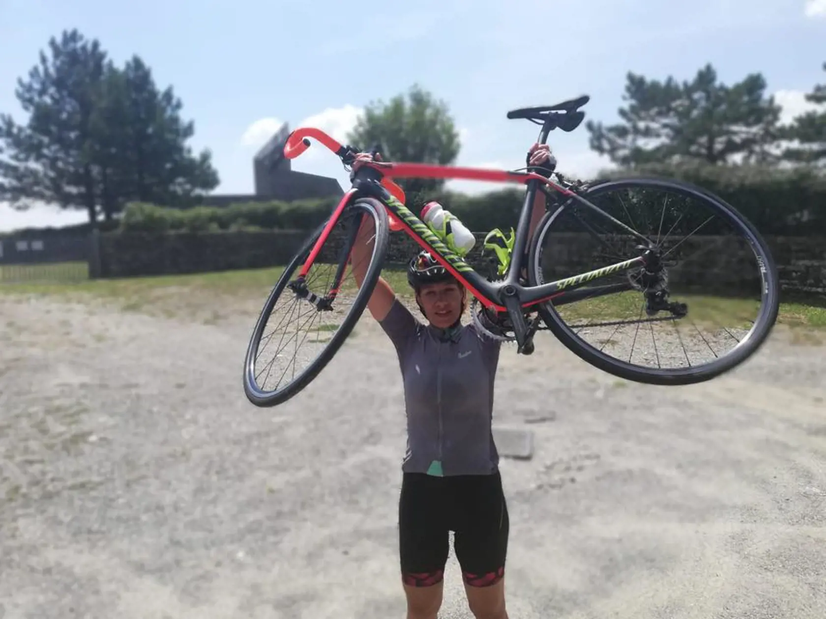 Lucia Ďuriš Nicholsonová je vášnivá cyklistka.