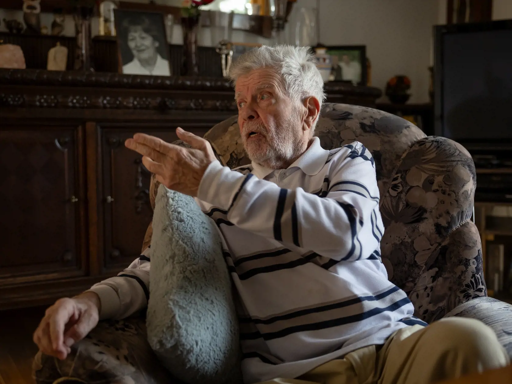 Herec Oldo Hlaváček počas nášho rozhovoru pri príležitosti jeho 90. narodenín.