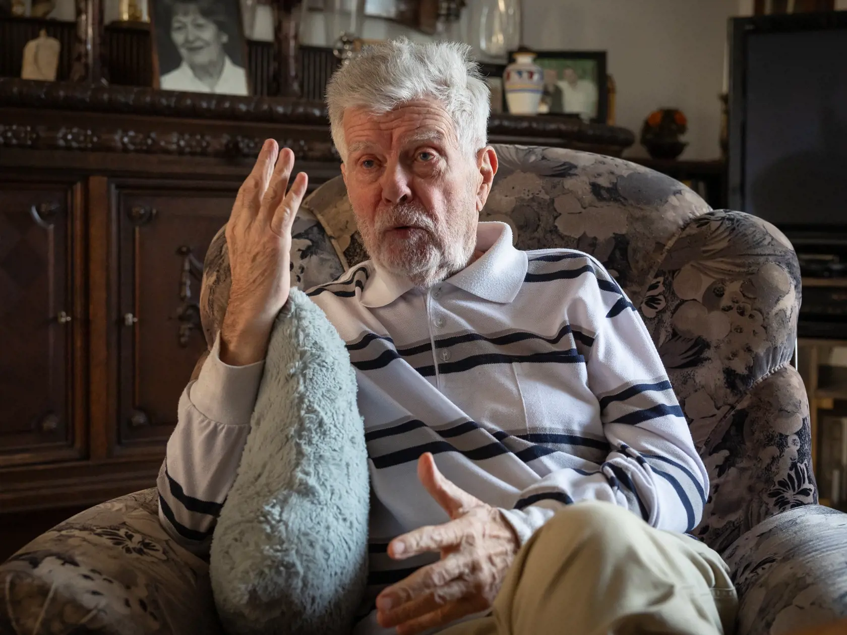 Herec Oldo Hlaváček počas nášho rozhovoru pri príležitosti jeho 90. narodenín.