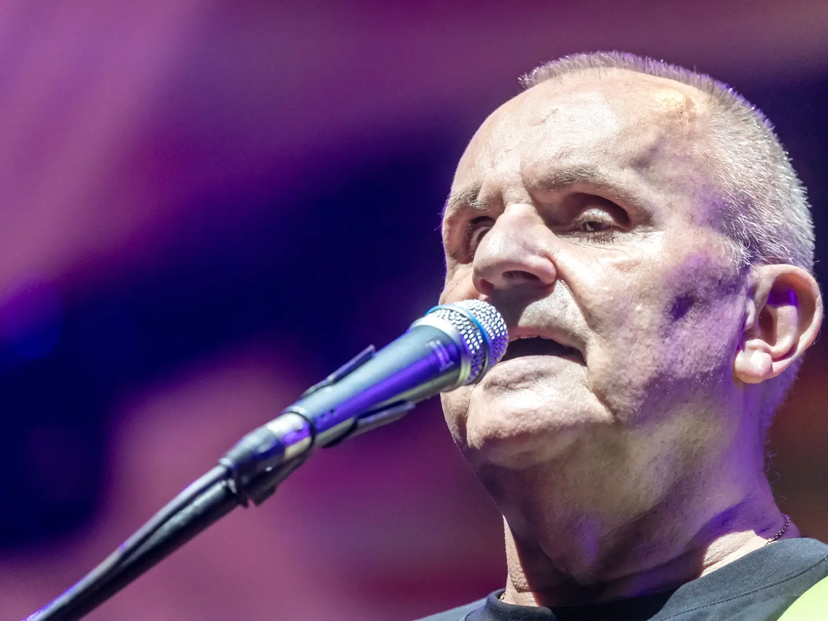 Na snímke vypredaný koncert skupiny Elán, ktorý sa konal na zimnom štadióne Ondreja Nepelu v Bratislave. 