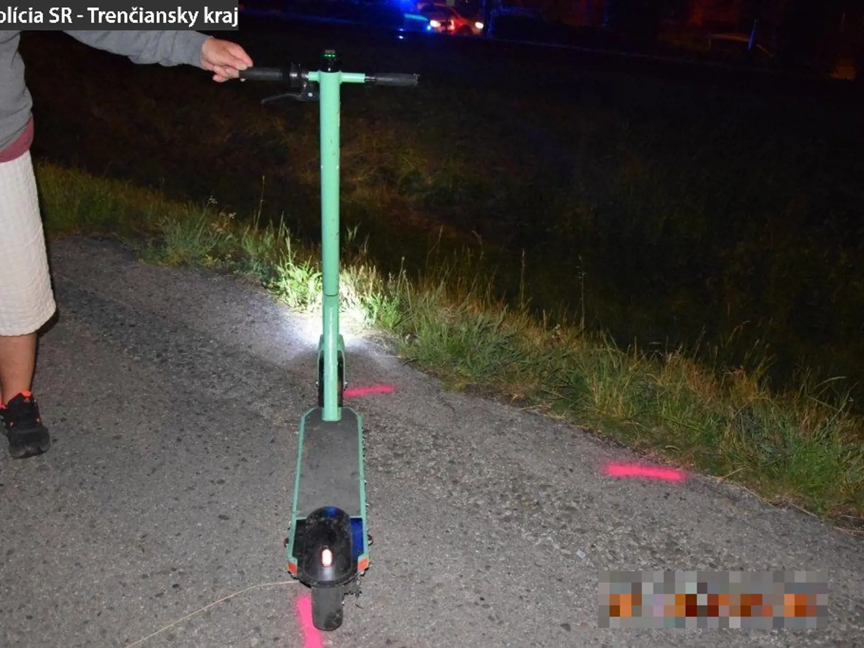 Polícia vyšetruje okolnosti nehody v Trenčíne, pri ktorej zomrel kolobežkár