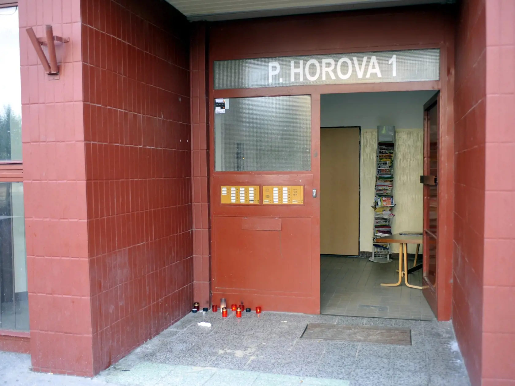 Dnes je tomu desať rokov od masakra v bratislavskej Devínskej Novej Vsi, pri ktorej zahynulo osem ľudí vrátane strelca.