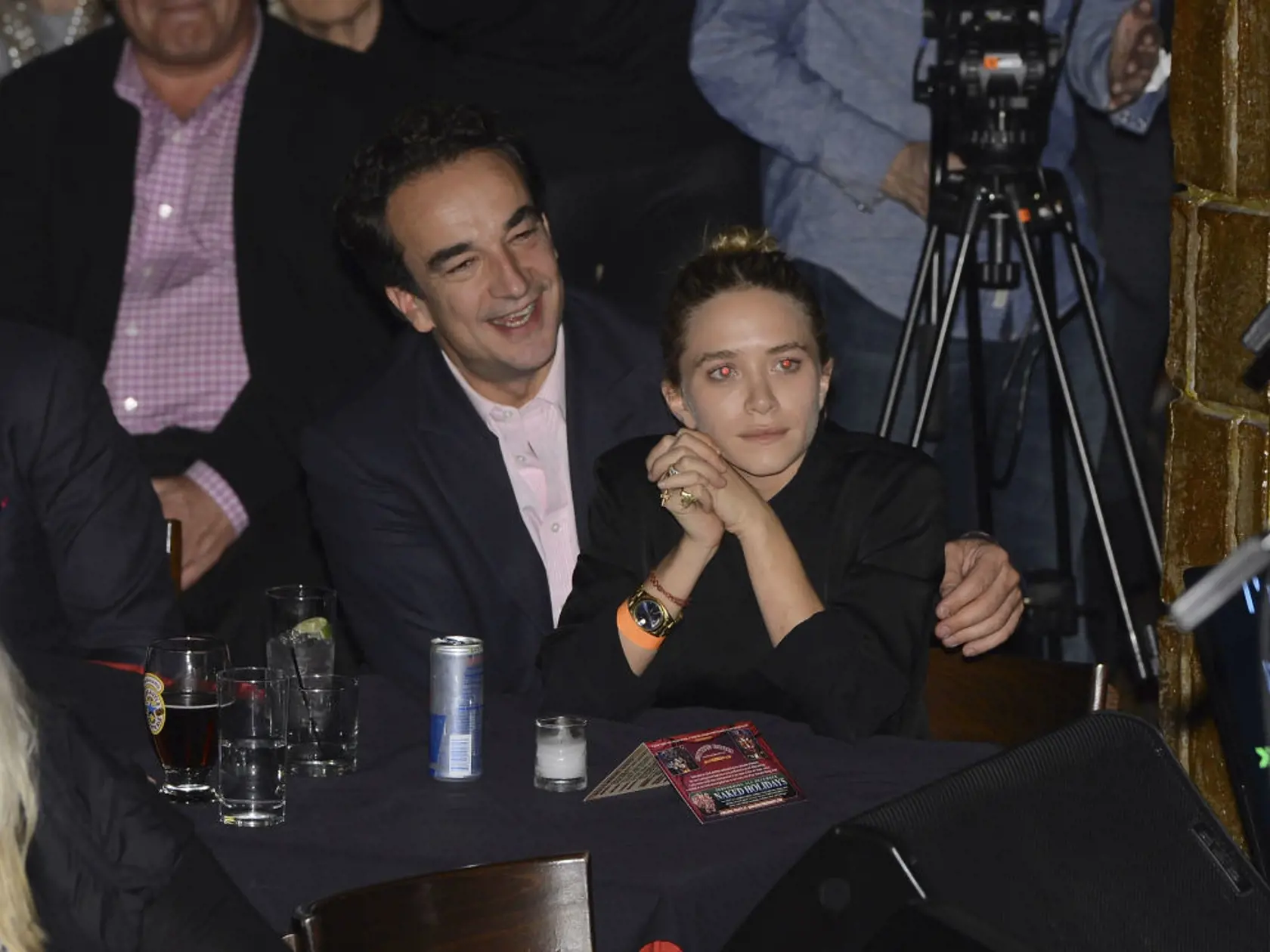 Mary-Kate sa v roku 2021 rozviedla s francúzskym bankárom Olivierom Sarkozym.