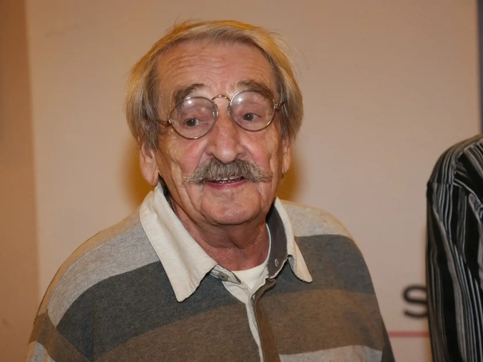 Jaroslav Weigel stvárnil čašníka vo filme Vrchní, prchní!