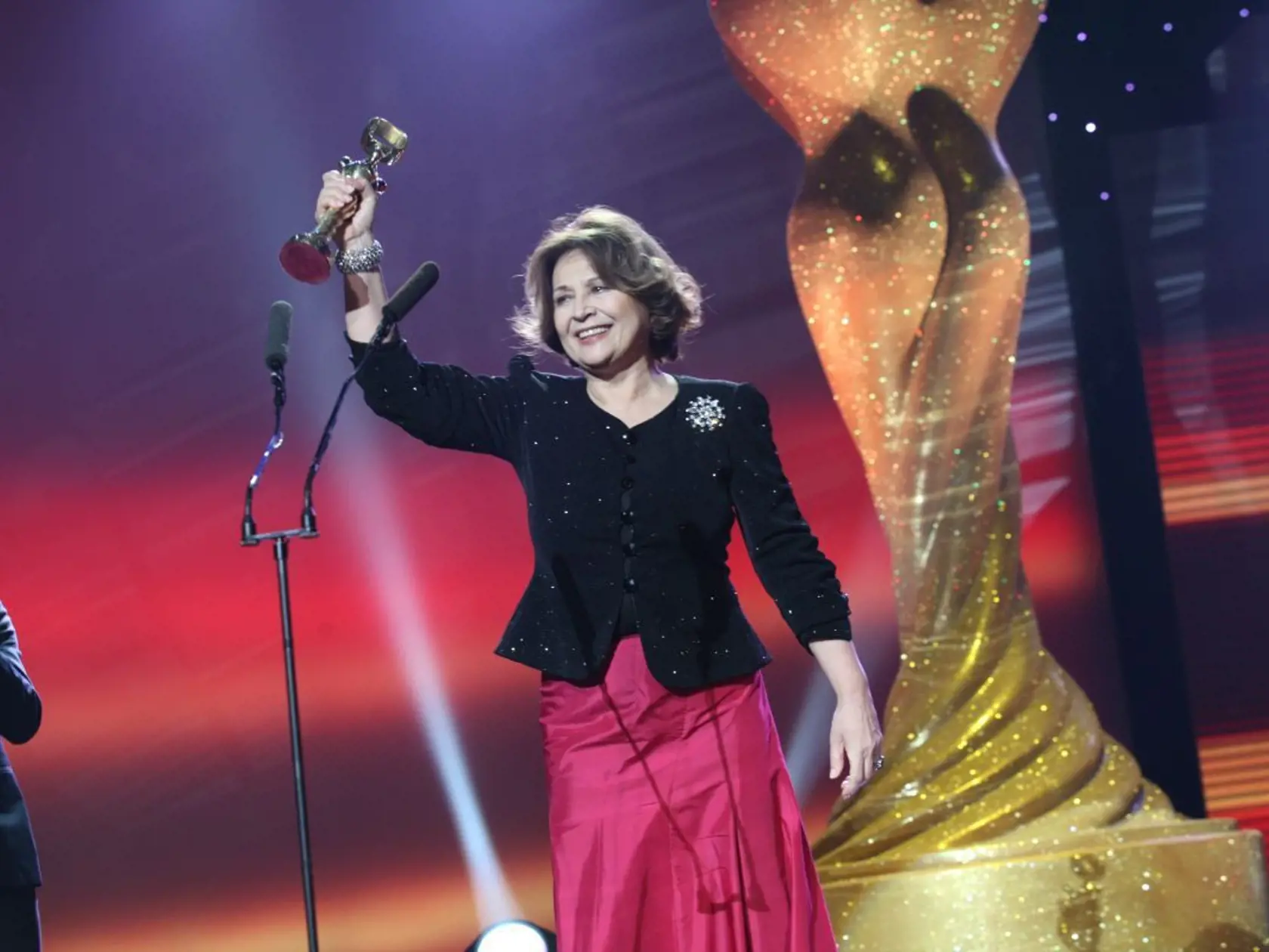 Najobľúbenejšia herečka v dramatickom žánri Emília Vášáryová.