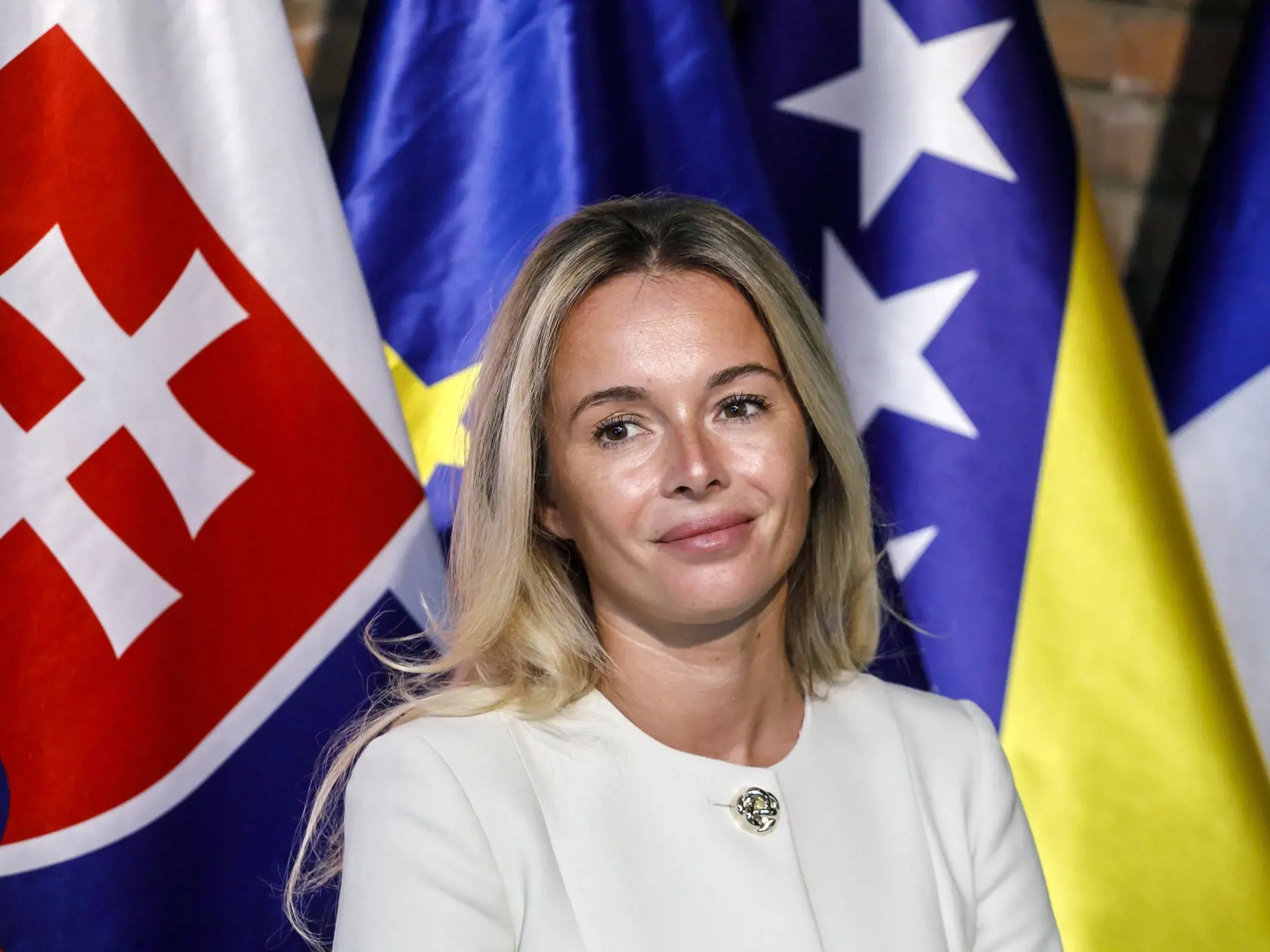 Na snímke splnomocnenkyňa vlády SR pre rozvoj občianskej spoločnosti Simona Zacharová počas tlačovej konferencie pri príležitosti medzinárodnej konferencie Building Bridges – Enhancing Public Engagement, Budovanie mostov – Posilňovanie zapájania verejnosti. V Bratislave 28. októbra 2024. FOTO TASR - Dano Veselský