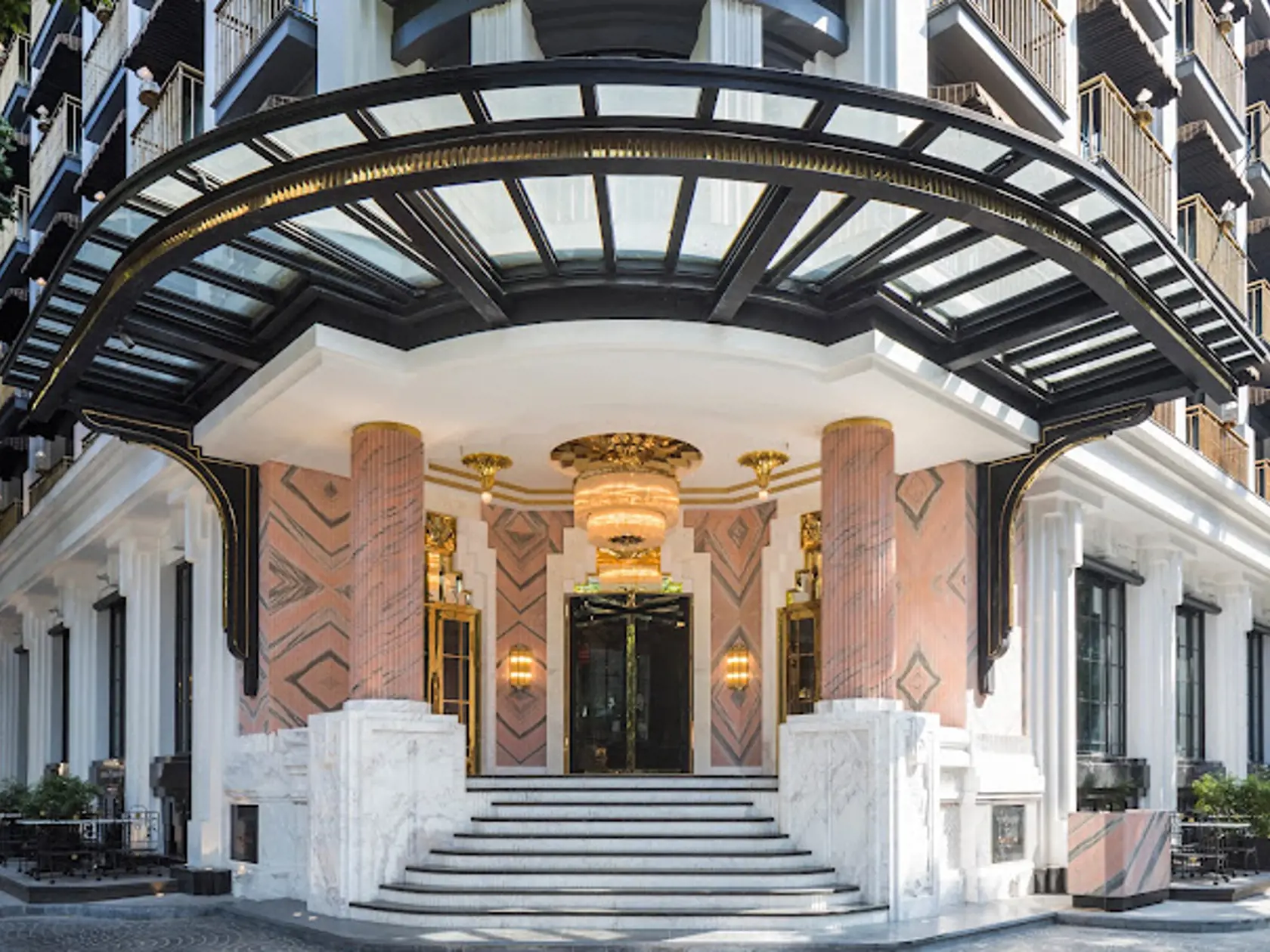 Hotel Capella Hanoi