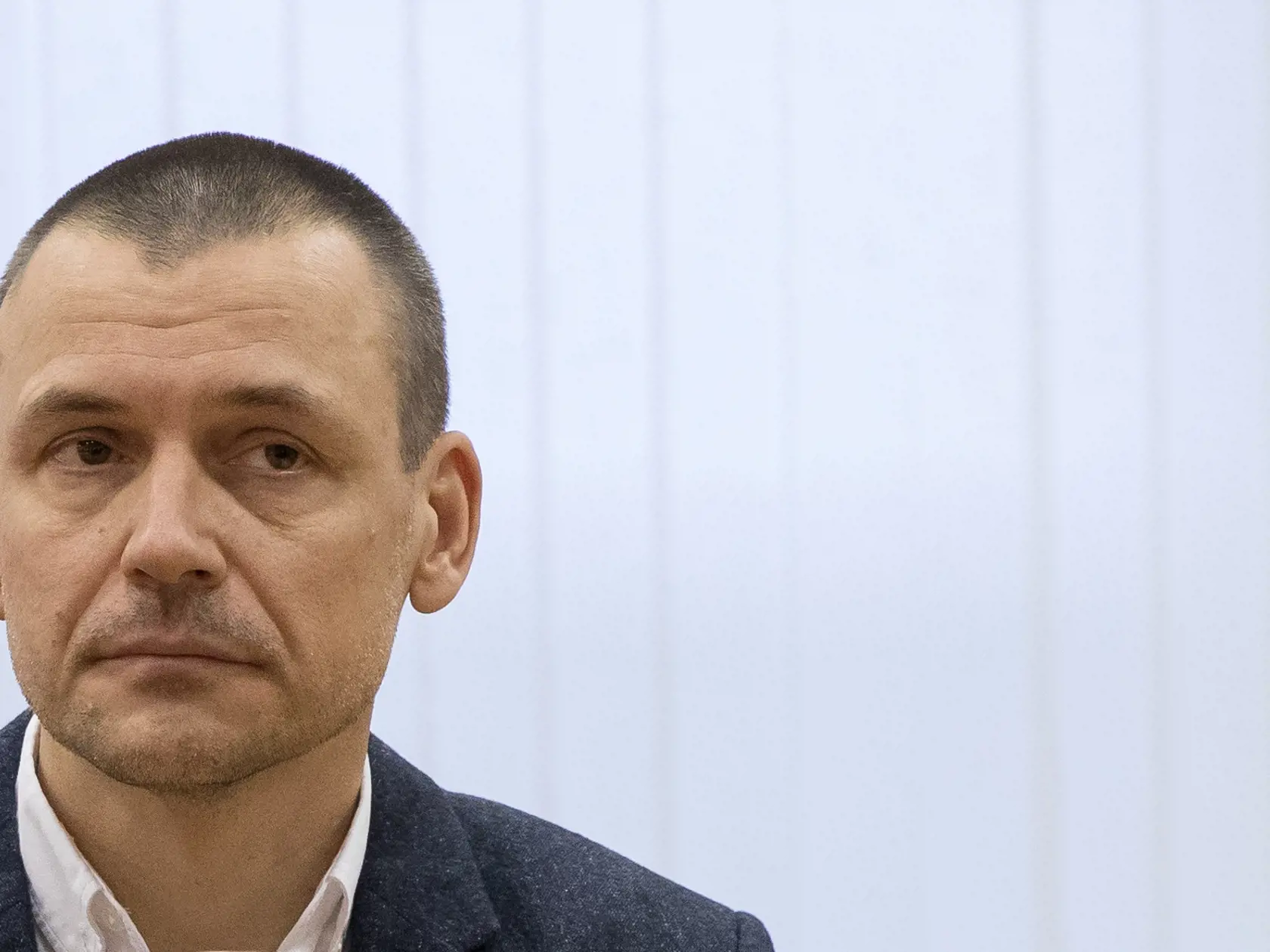 Tretie pojednávanie na Špecializovanom trestnom súde v Pezinku vo veci vraždy investigatívneho novinára Jána Kuciaka a jeho snúbenice Martiny Kušnírovej. Na snímke je Peter Tóth, ktorý bol predvolaný ako svedok.