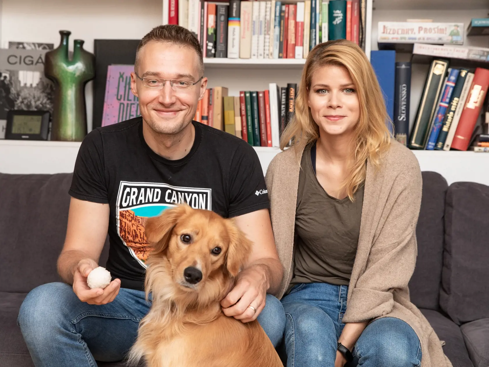 Na snímke je interiér bytu moderátora televizíe Markíza Michala Kovačiča a jeho manželky Zuzany Hanzelovéj.