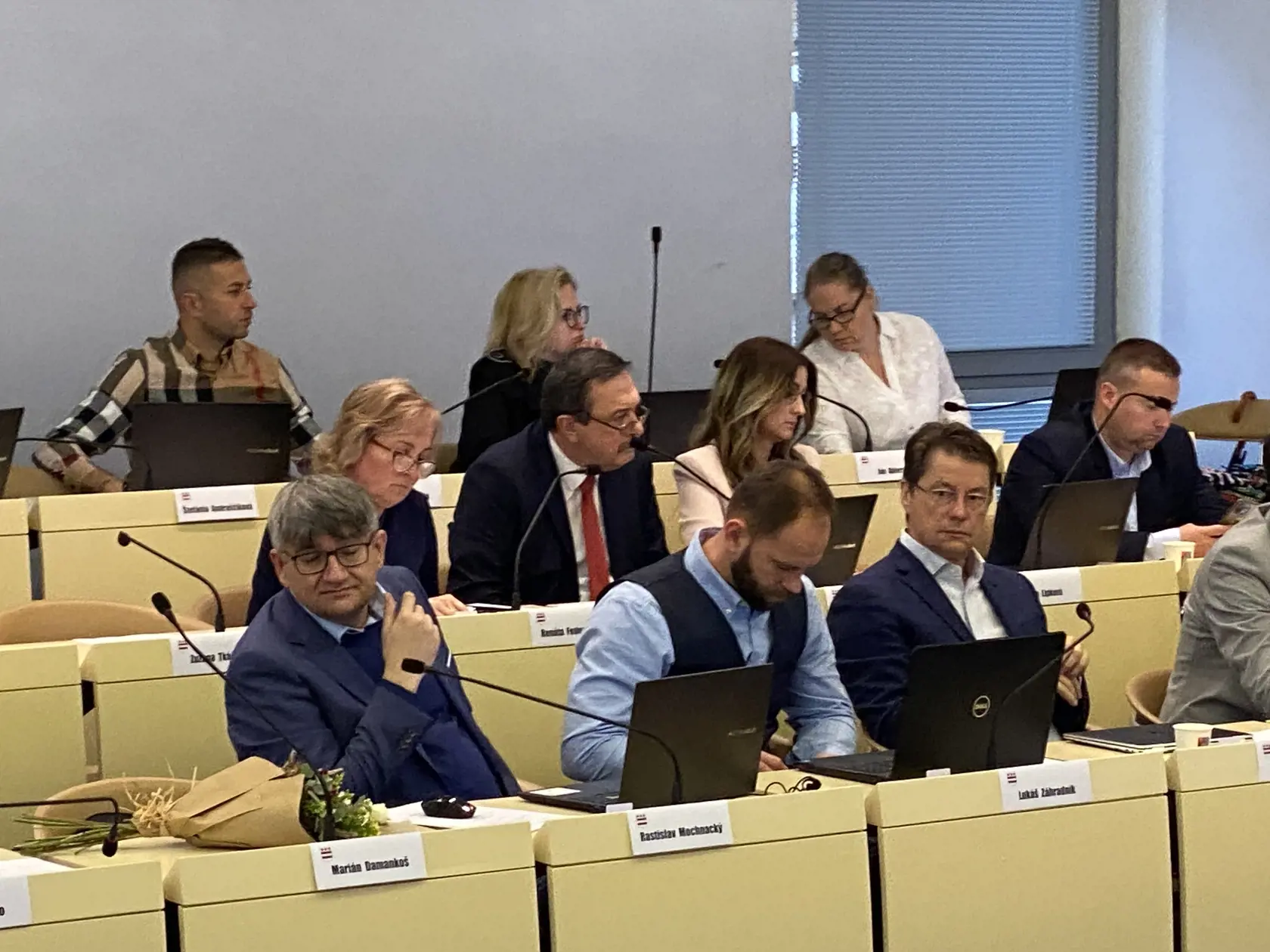 Rokovanie prešovských poslancov 25. 10. 2023, súčasťou programu bol aj poslanecký návrh Rudolfa Dupkalu o zmene nariadenia o zákaze hazardných hier a kasín v meste.