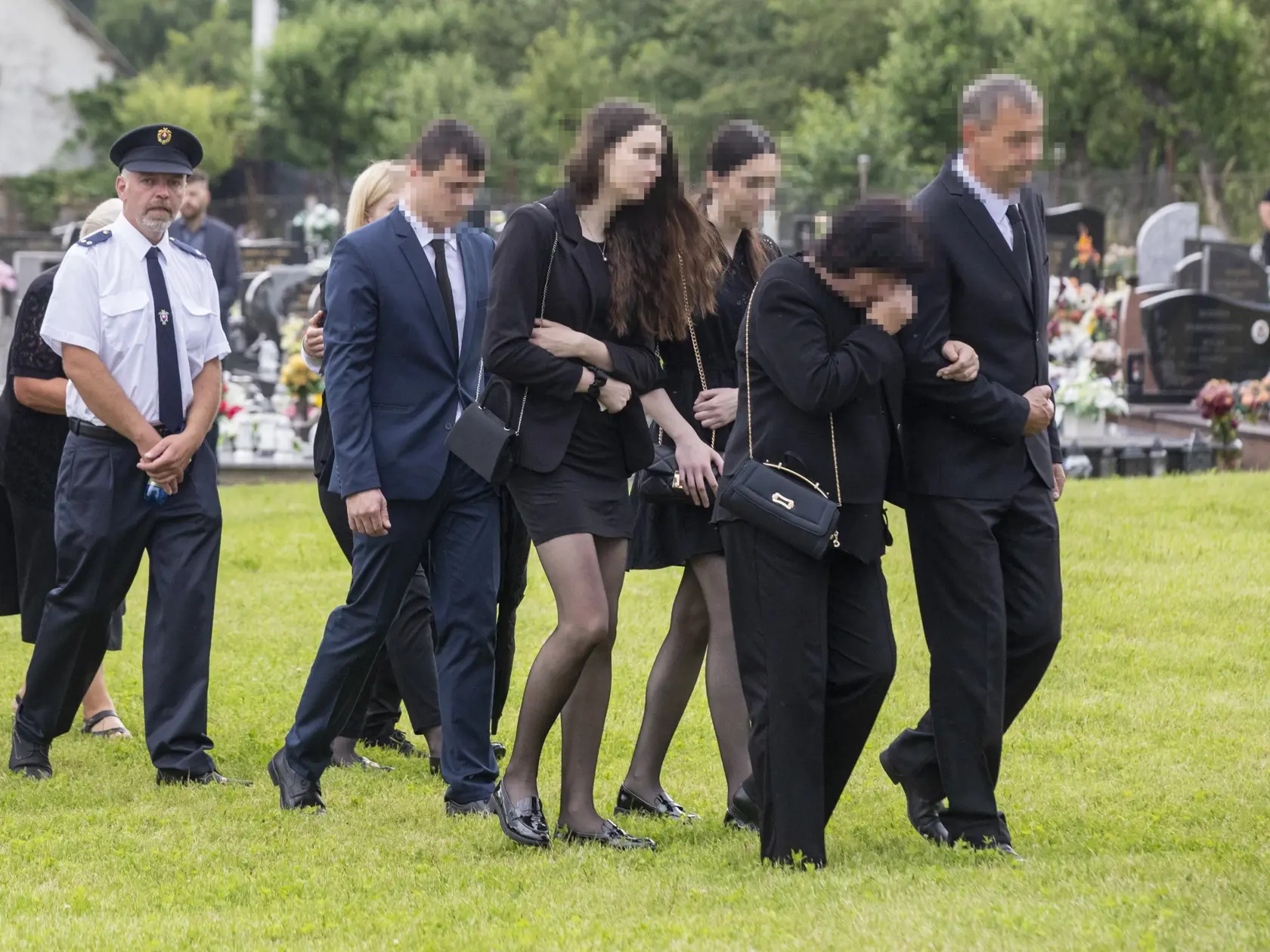 Na snímke je pohreb hasiča Lukáša Hrušovského v Trenčianskych Stankovciach, ktorý tragický zahynul pri výkone povolania.