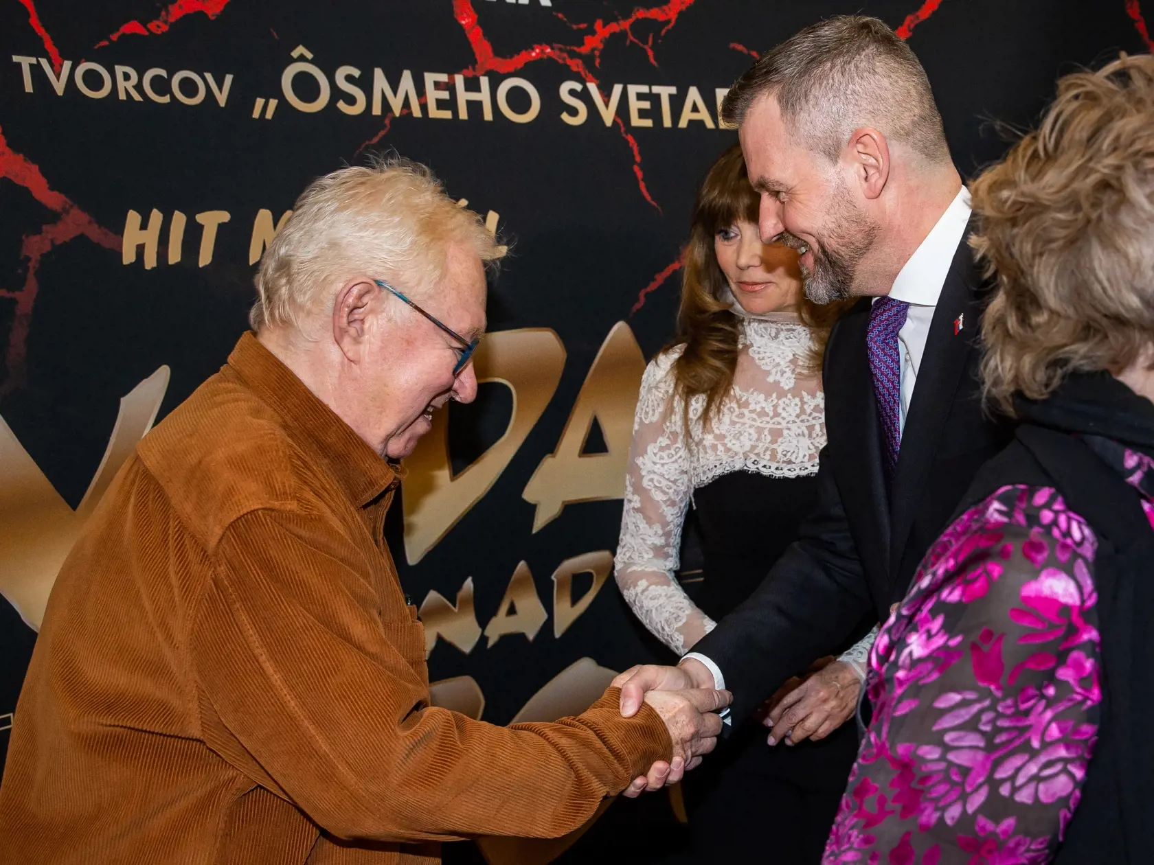 Premiéra muzikálu "Voda (a krv) nad vodou" v divadle Nová Scéna v Bratislave. Na snímke Karol Čálik, Ingrid Fašiangová a Peter Pellegrini.
