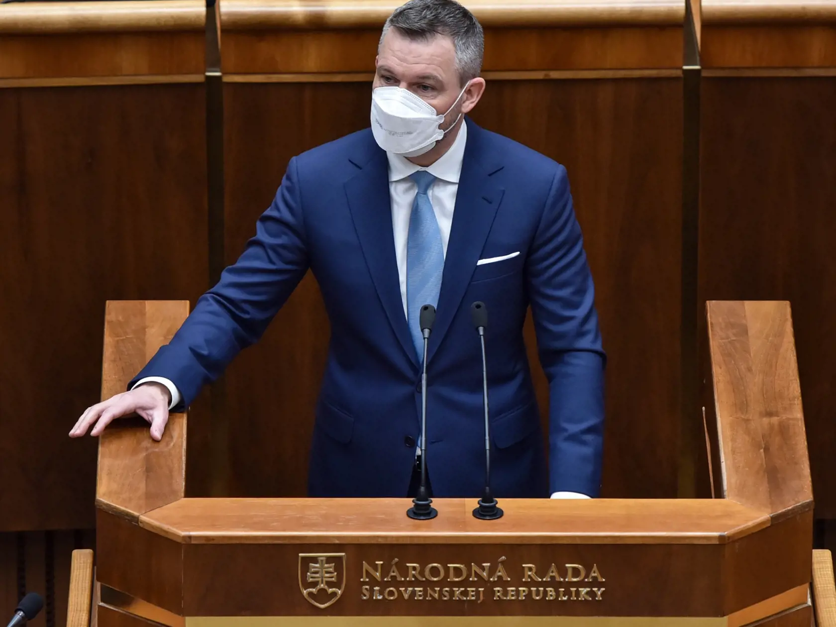Na snímke poslanec NR SR Peter Pellegrini (nezaradený) počas 58. schôdze Národnej rady SR 22. februára 2022 v Bratislave.