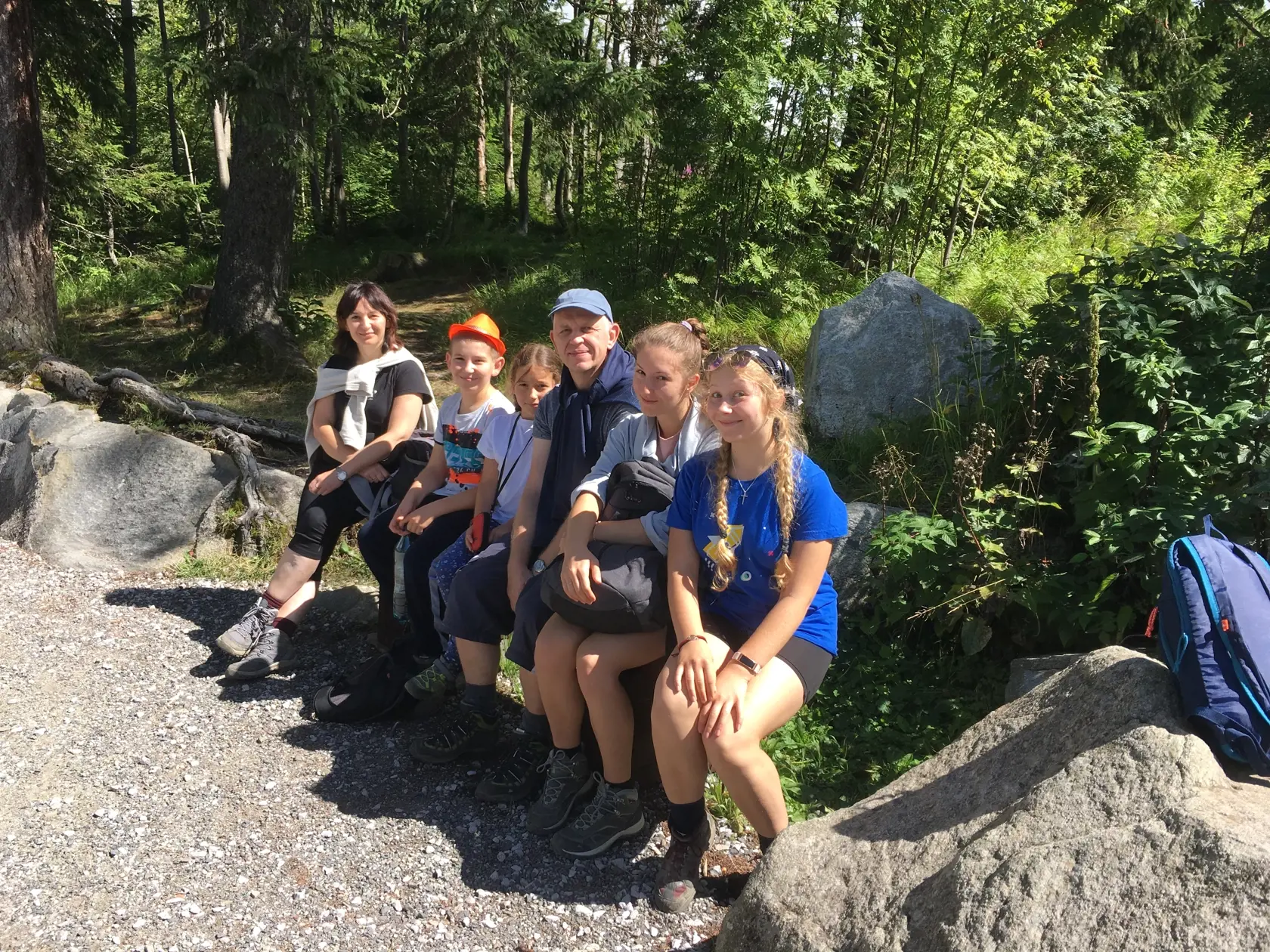 Otec rozvetvenej rodiny z Varšavy, keď počul, že lupič hovoril po poľsky, ospravedlnil sa namiesto neho. Napokon sa táto stopa ukázala ako falošná. (archívne foto)