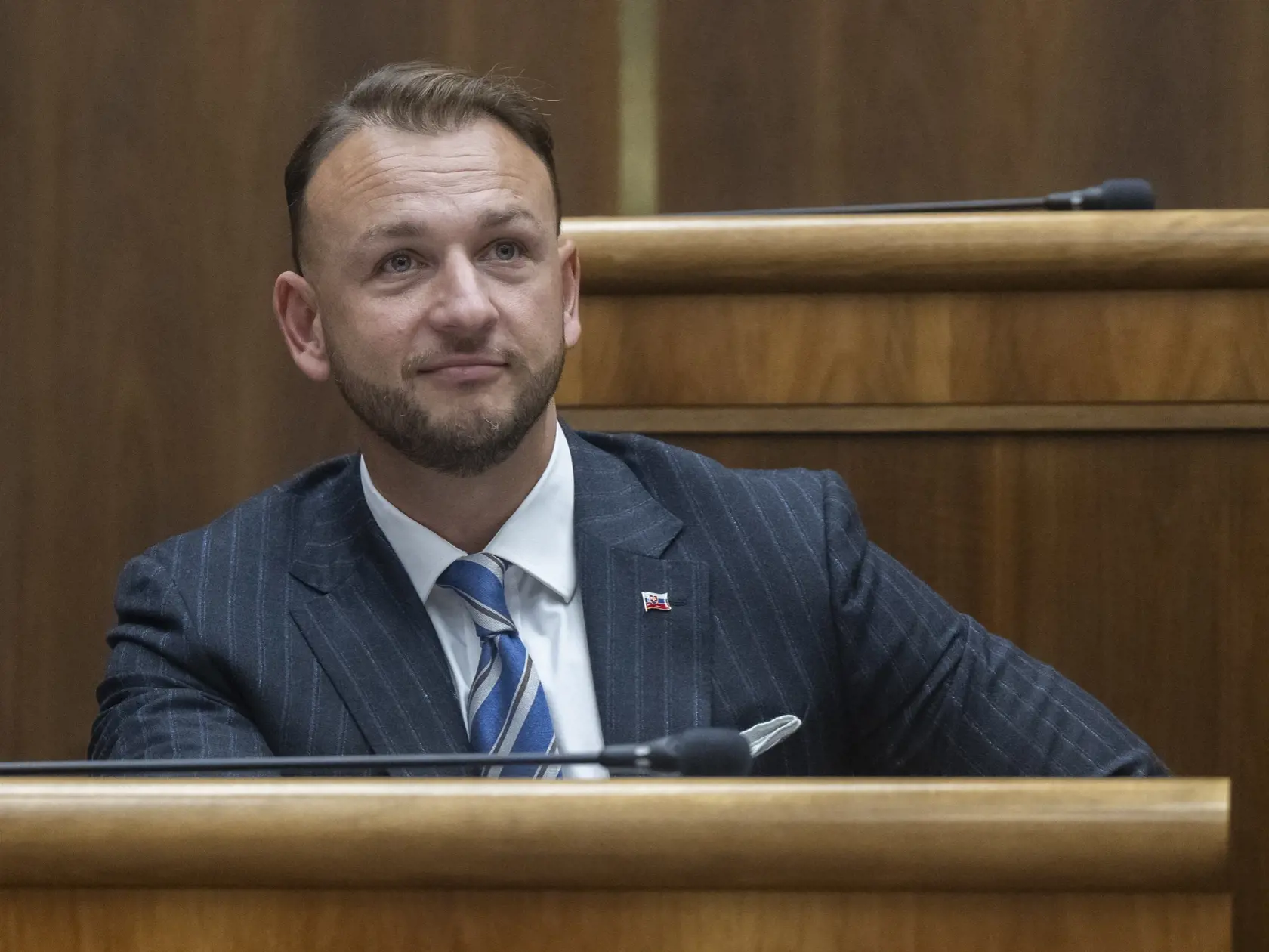 Na snímke minister vnútra SR Matúš Šutaj Eštok (Hlas-SD) počas mimoriadnej 24. schôdze NRSR 26. novembra 2024 v Bratislave.