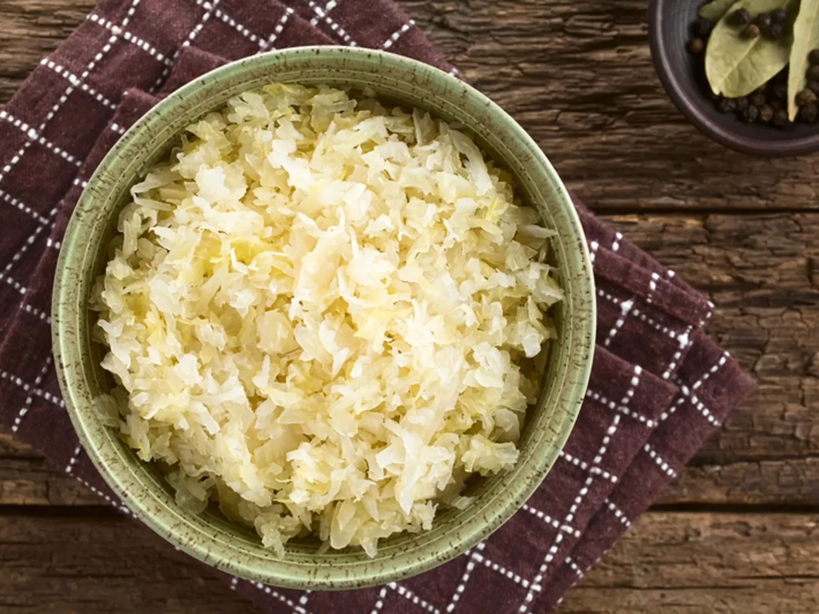 Naši predkovia využívali kyslú kapustu na liečbu moru, žalúdočných vredov.