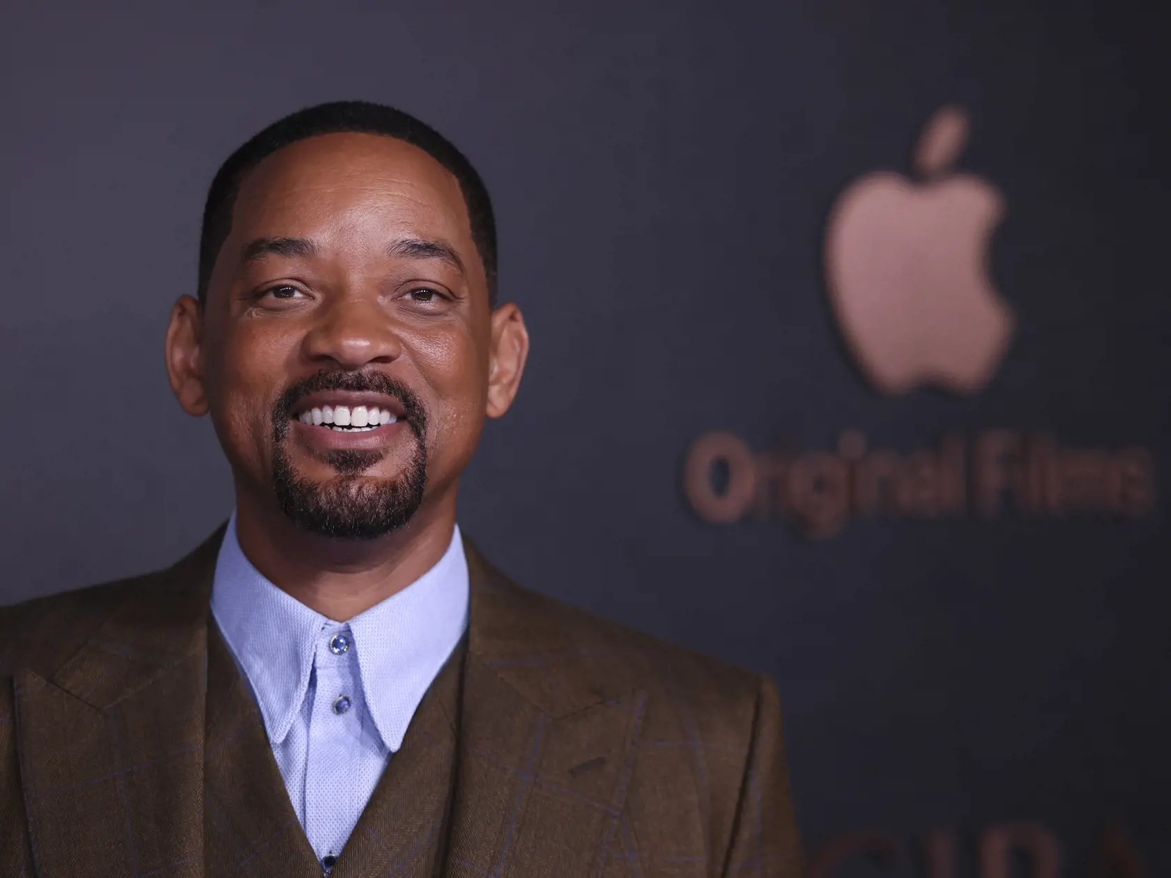 EBE 29 Londýn - Na snímke americký herec Will Smith (postava otroka Petra)  prichádza na premiéru historickej drámy Emancipation v Londýne 2. decembra 2022. FOTO TASR/AP


Will Smith poses for photographers upon arrival for the premiere of the film 'Emancipation' in London, Friday, Dec. 2, 2022. (Photo by Vianney Le Caer/Invision/AP)